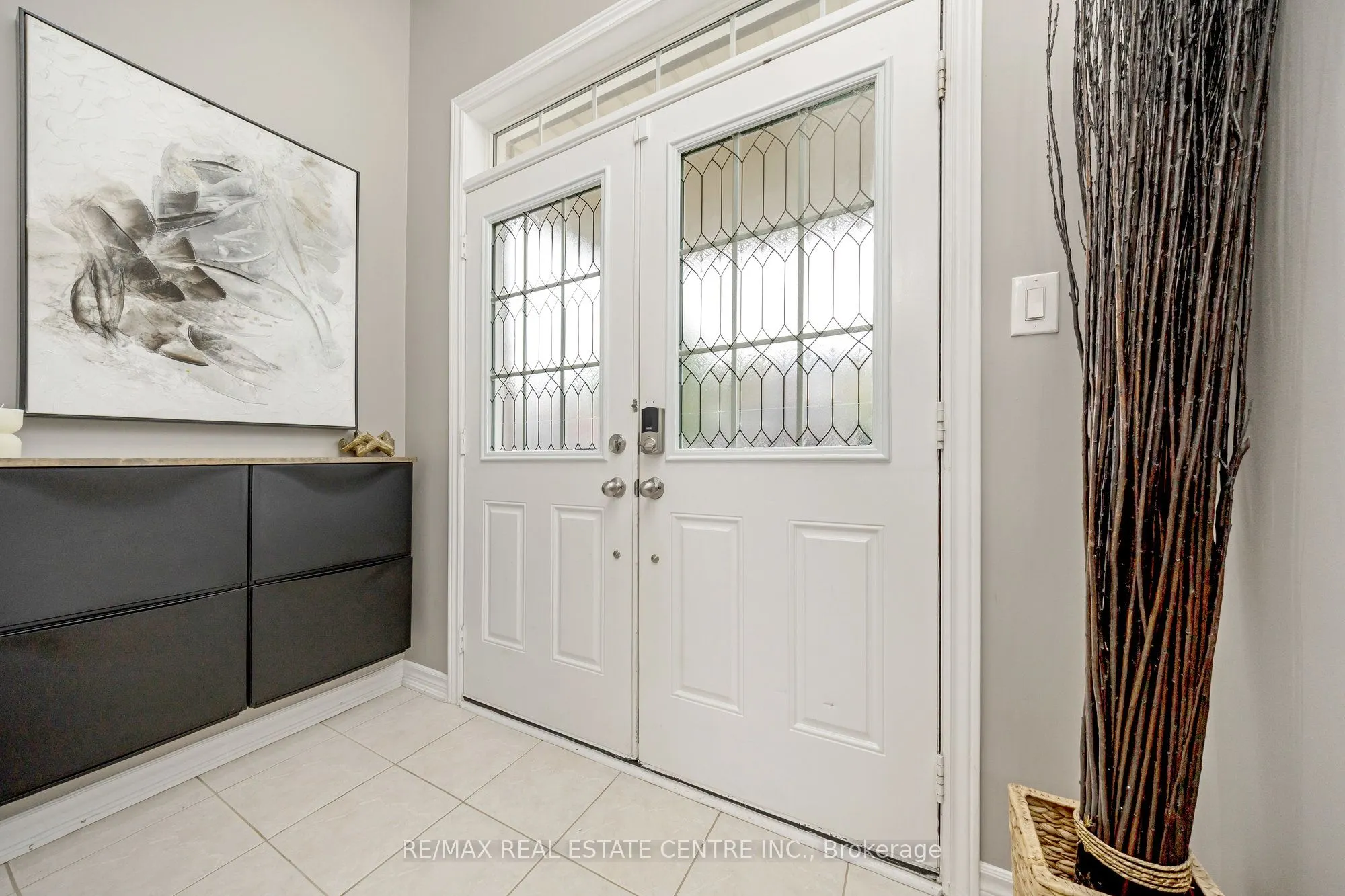 1244 Ruddy Crescent