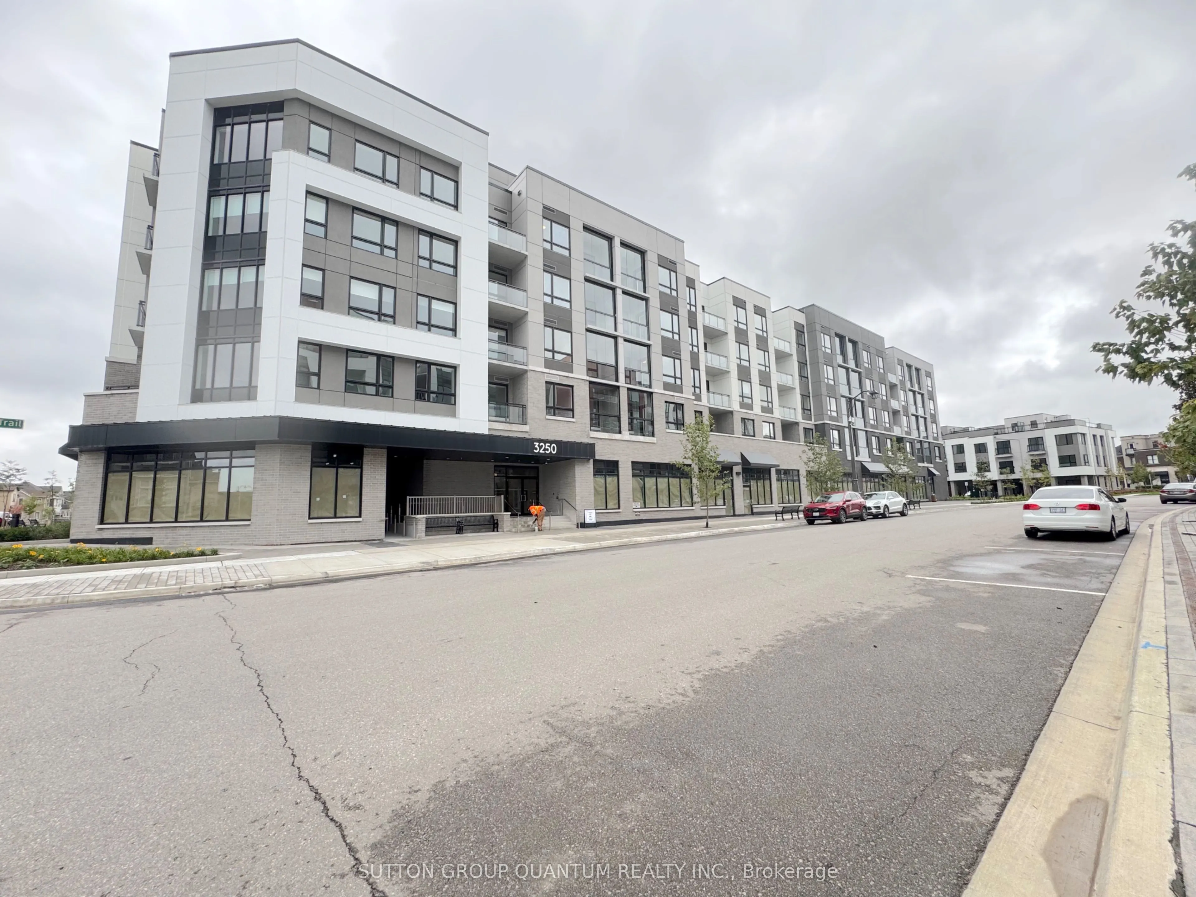 3250 Carding Mill Trail, #104