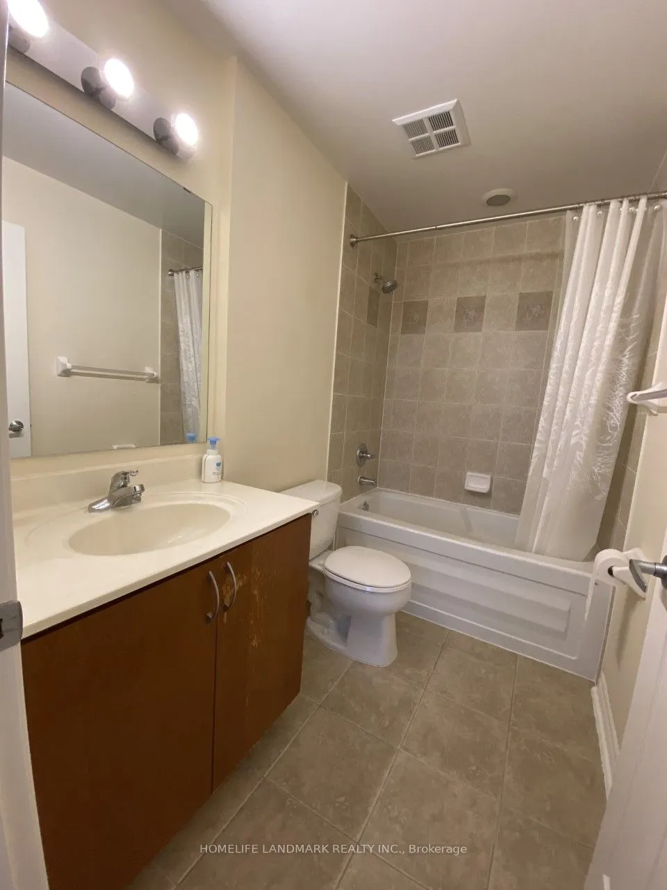 388 Prince of Wales Drive, #2402