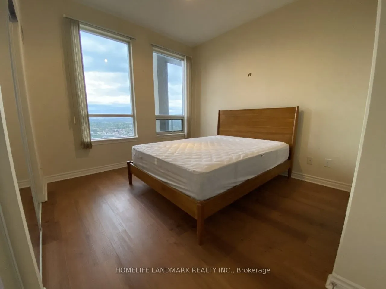 388 Prince of Wales Drive, #2402