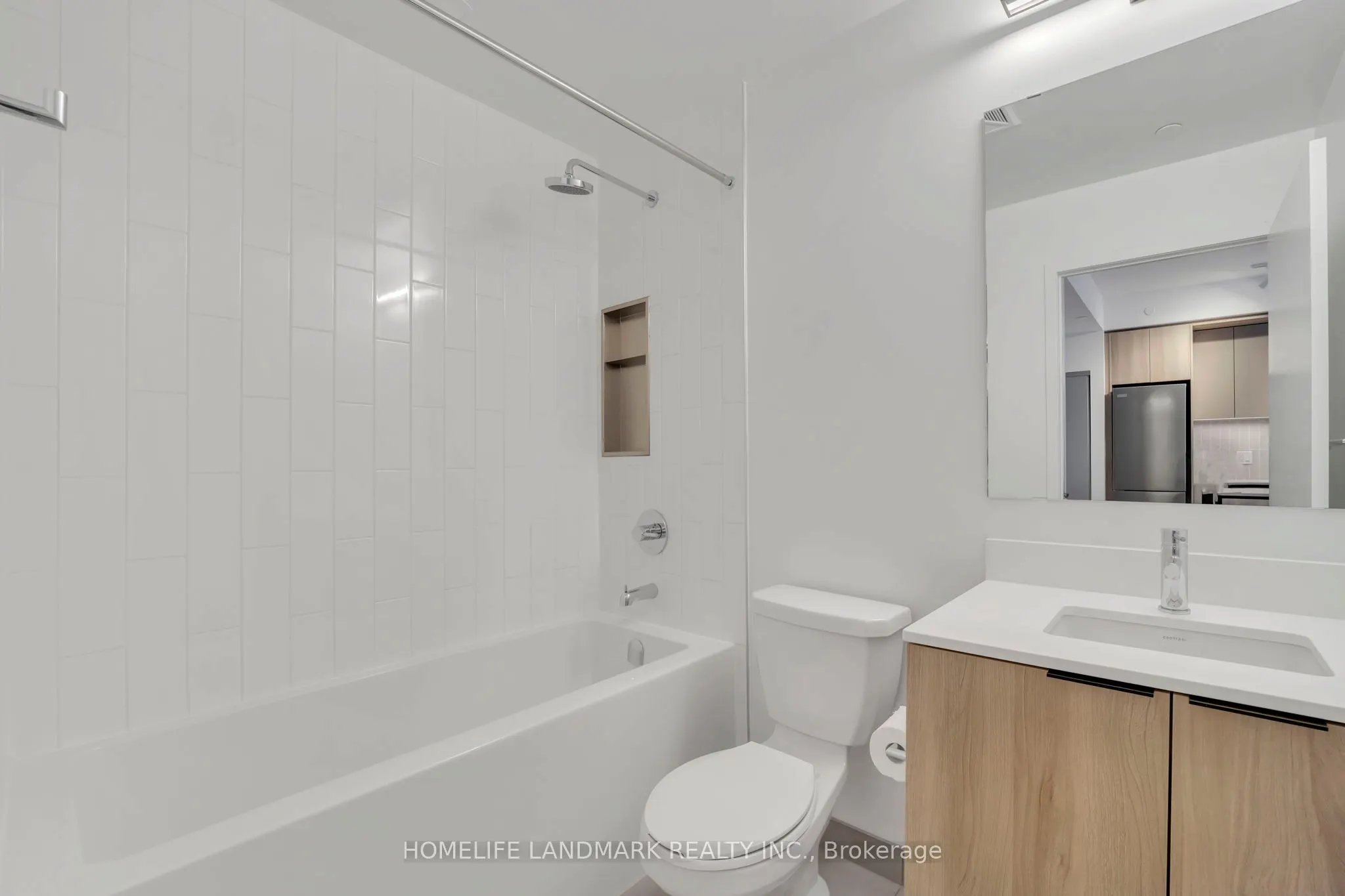2485 Eglinton Avenue W, #905