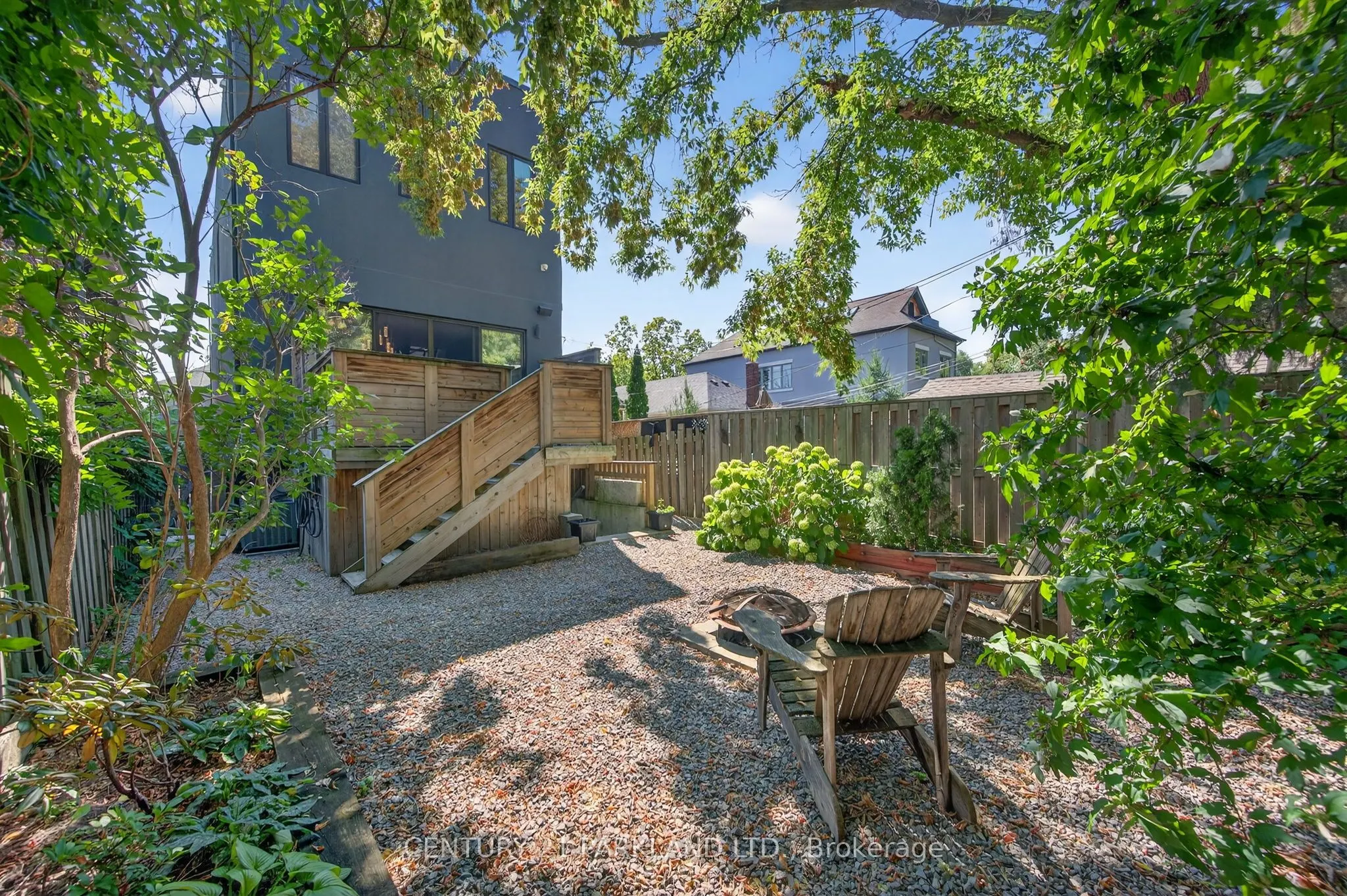 10 Rexford Road