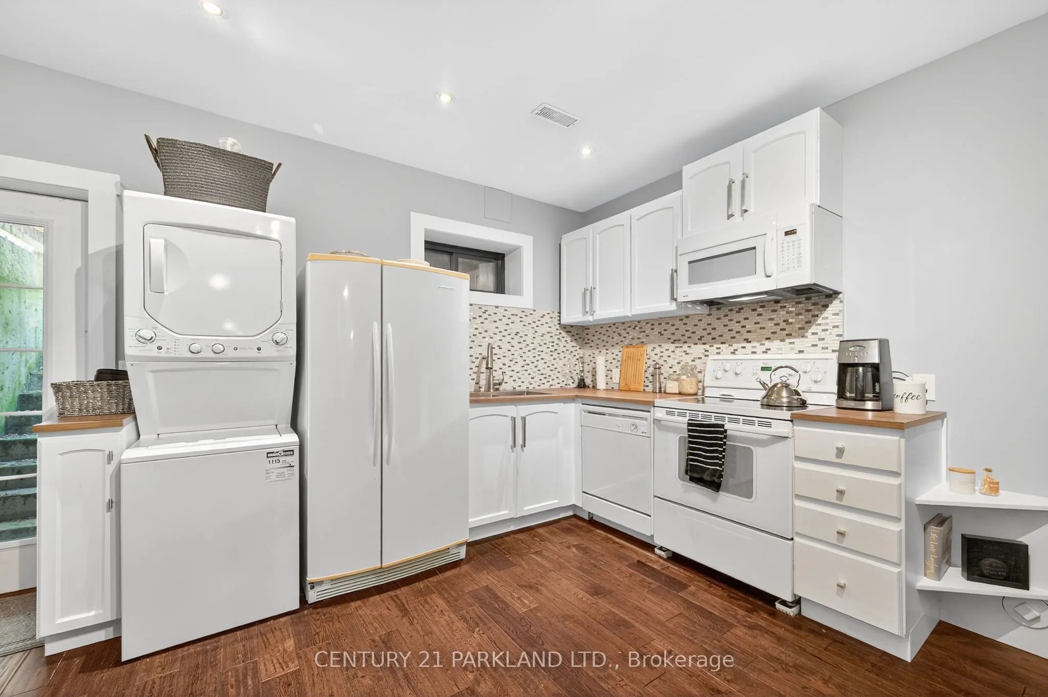 10 Rexford Road