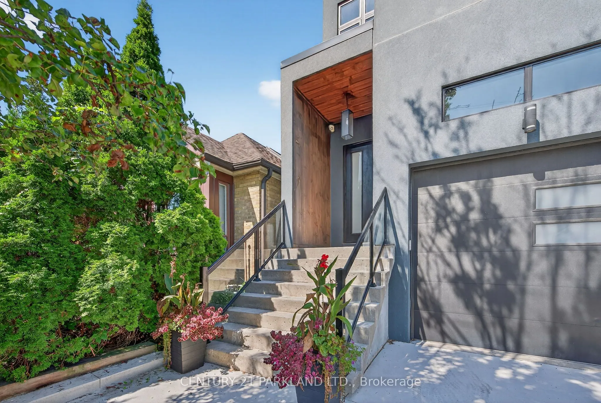10 Rexford Road