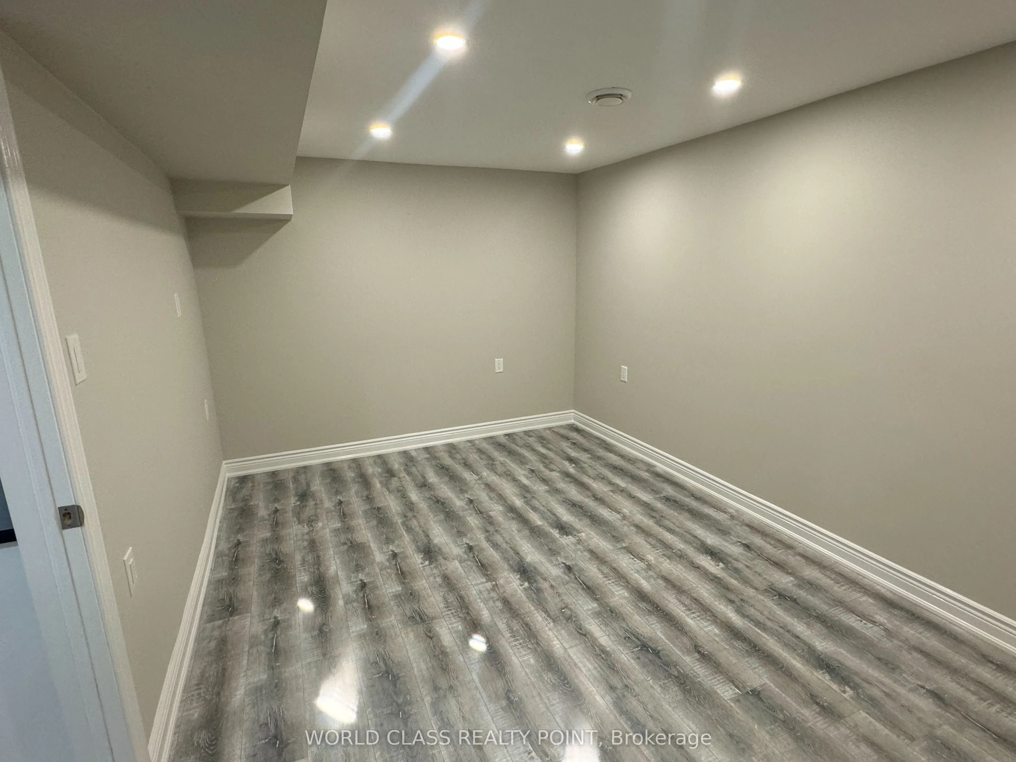 BSMT 2232 Sandringham Drive