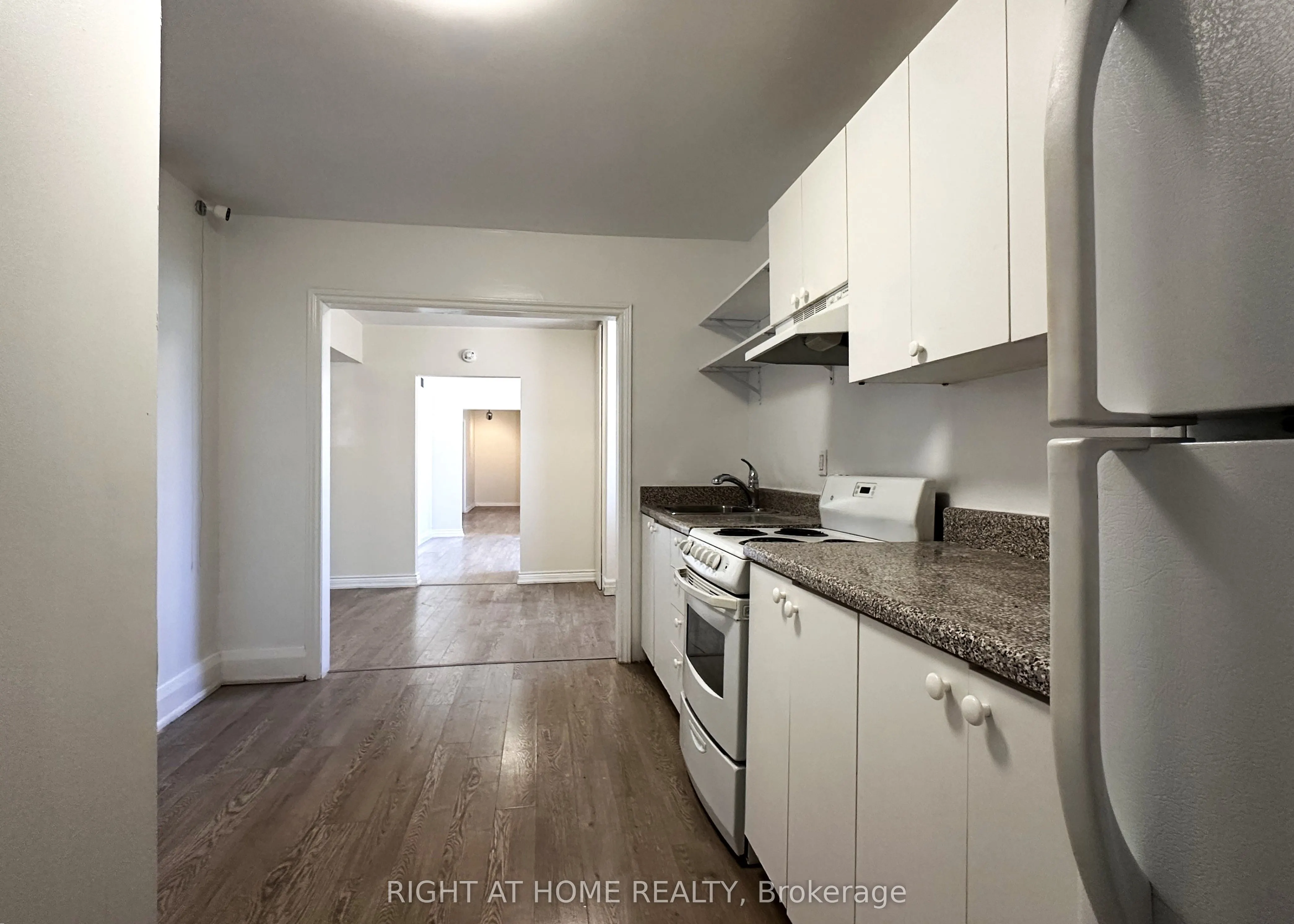 1911 Weston Road, #202