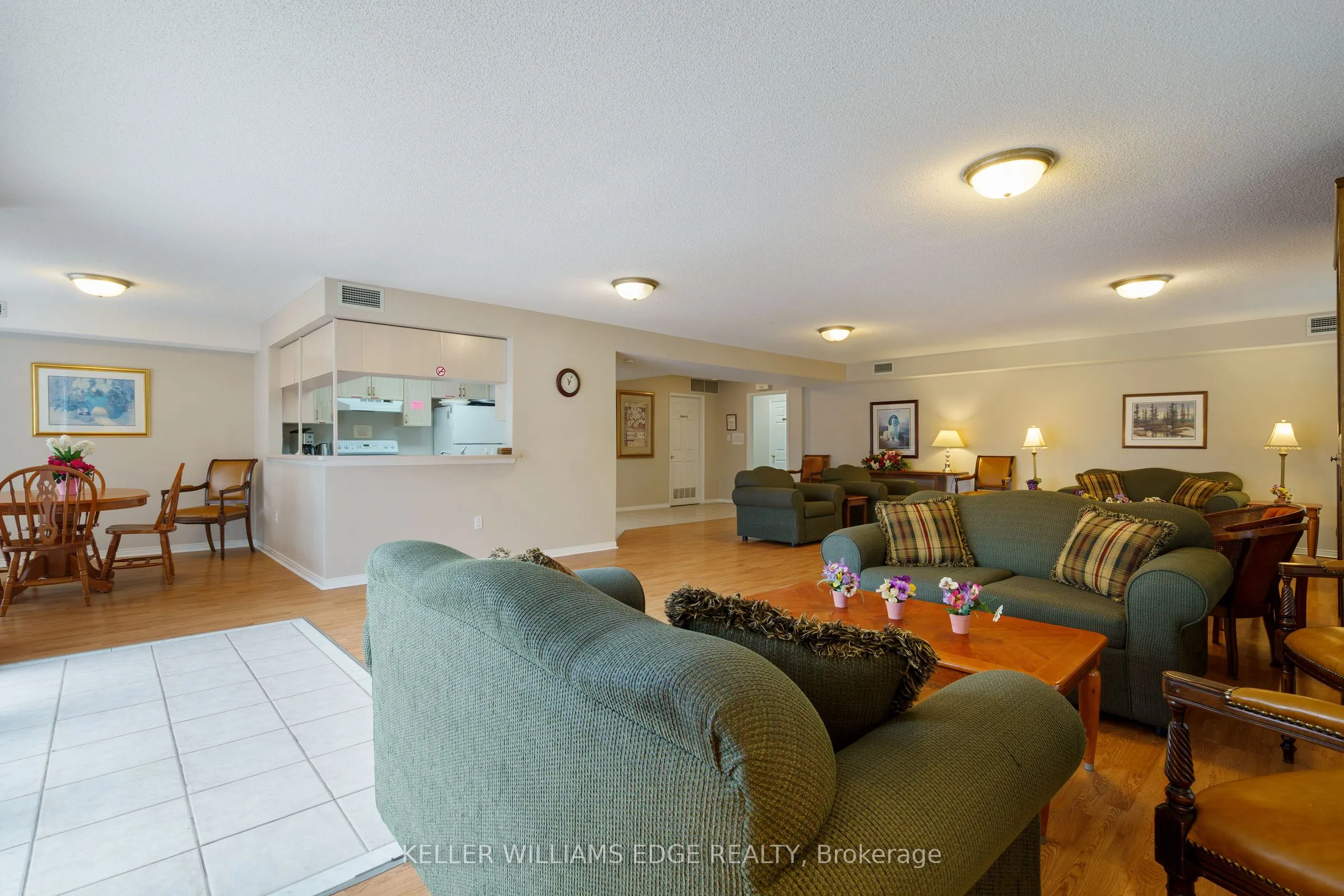 216 Plains Road W, #A304