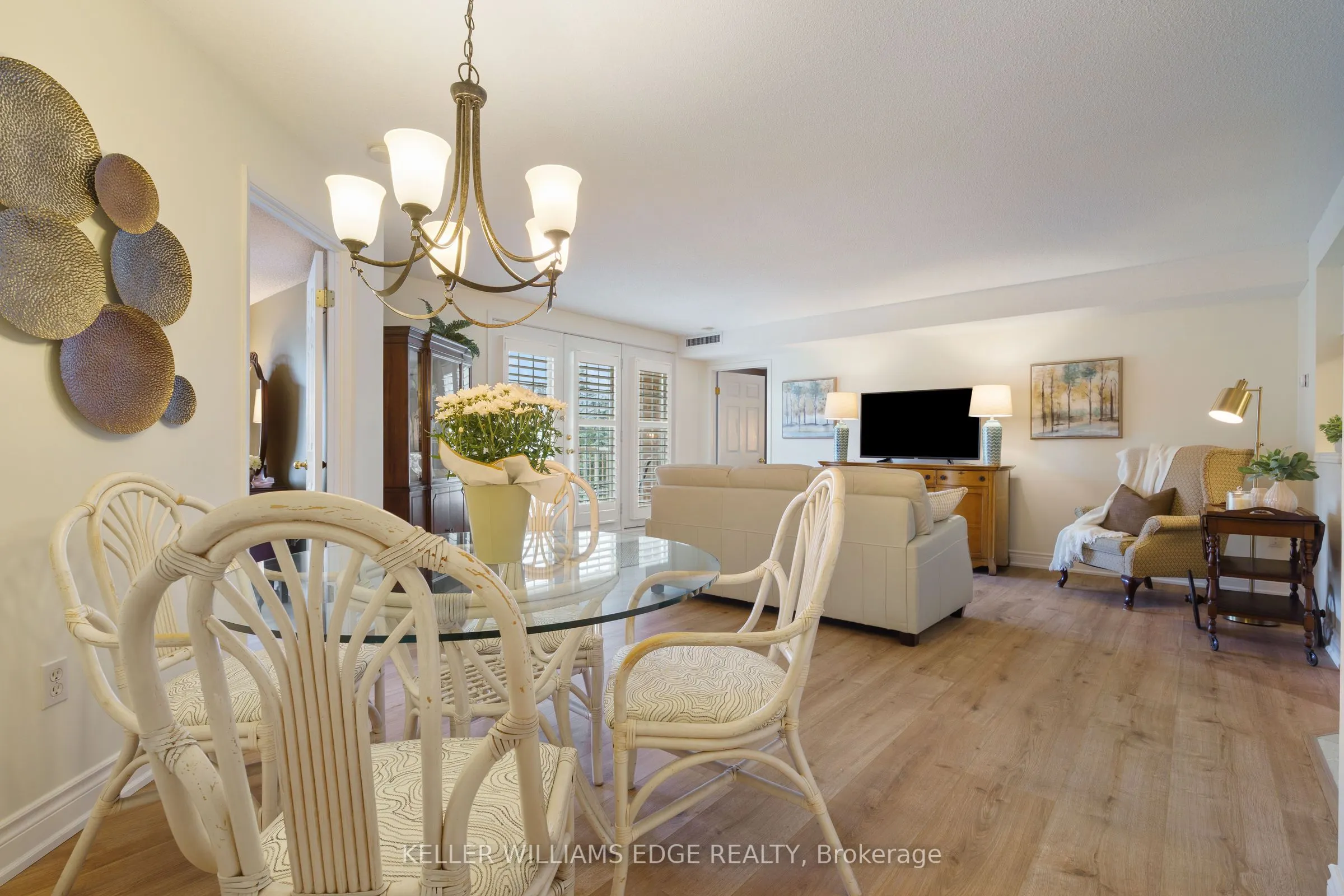 216 Plains Road W, #A304