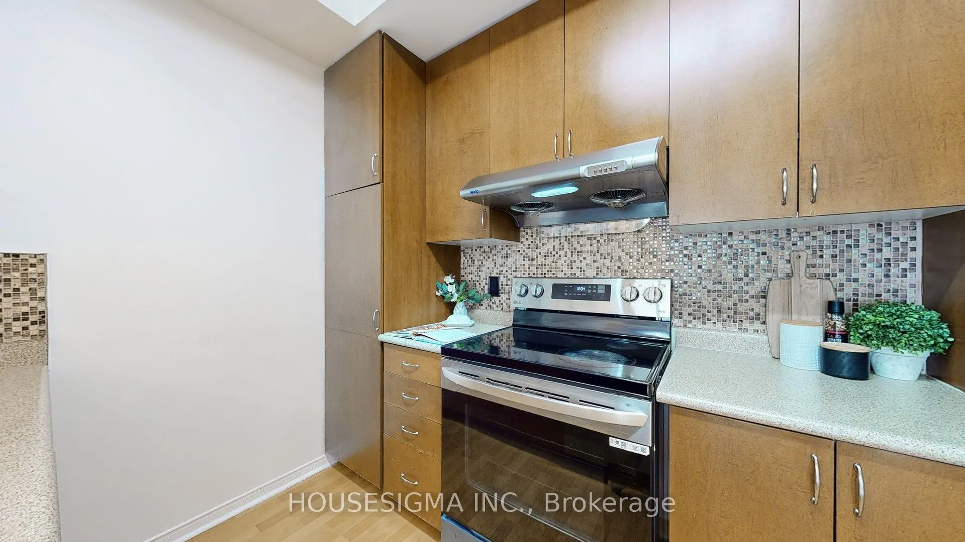 5035 Oscar Peterson Boulevard, ##75