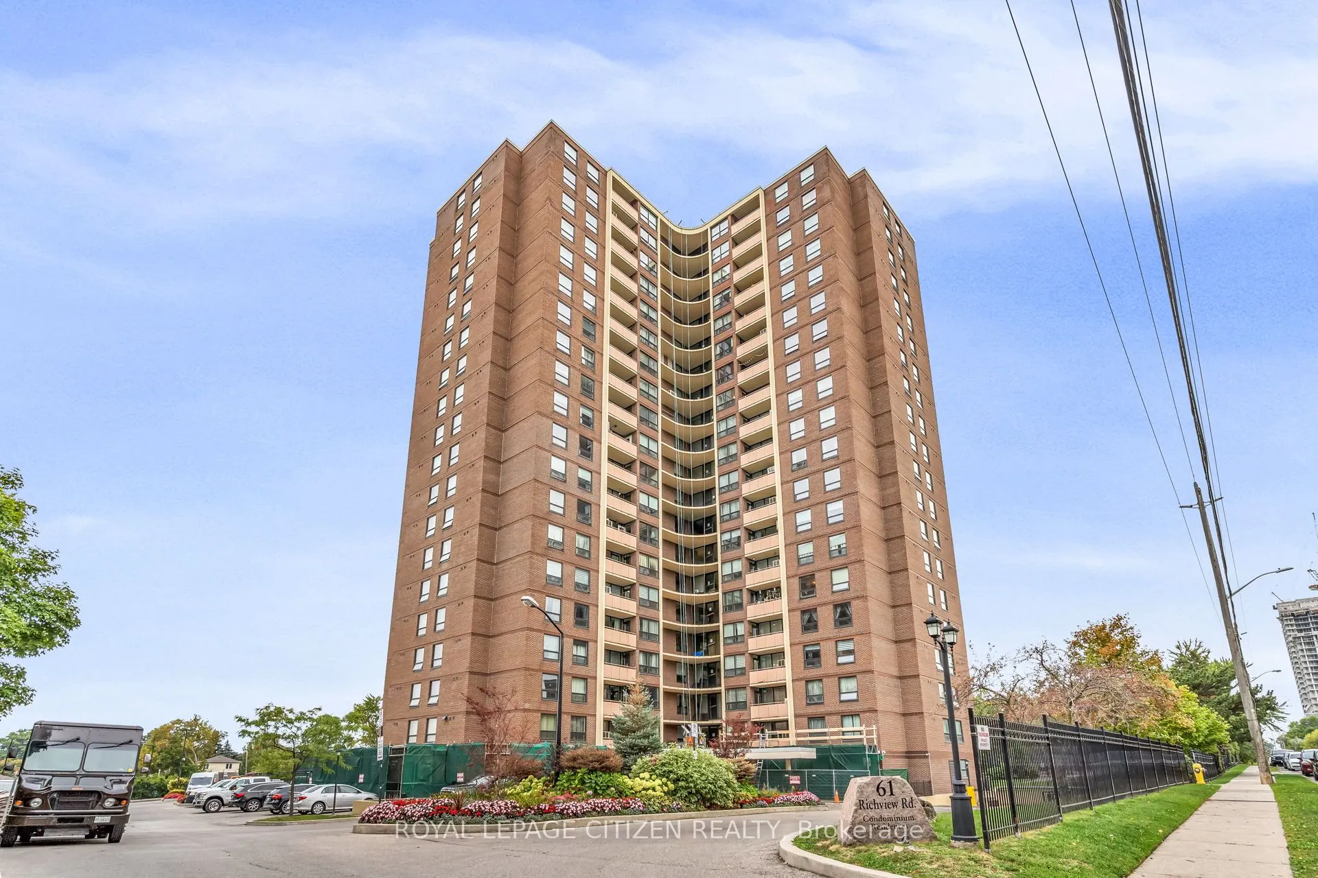 61 Richview Road, #410