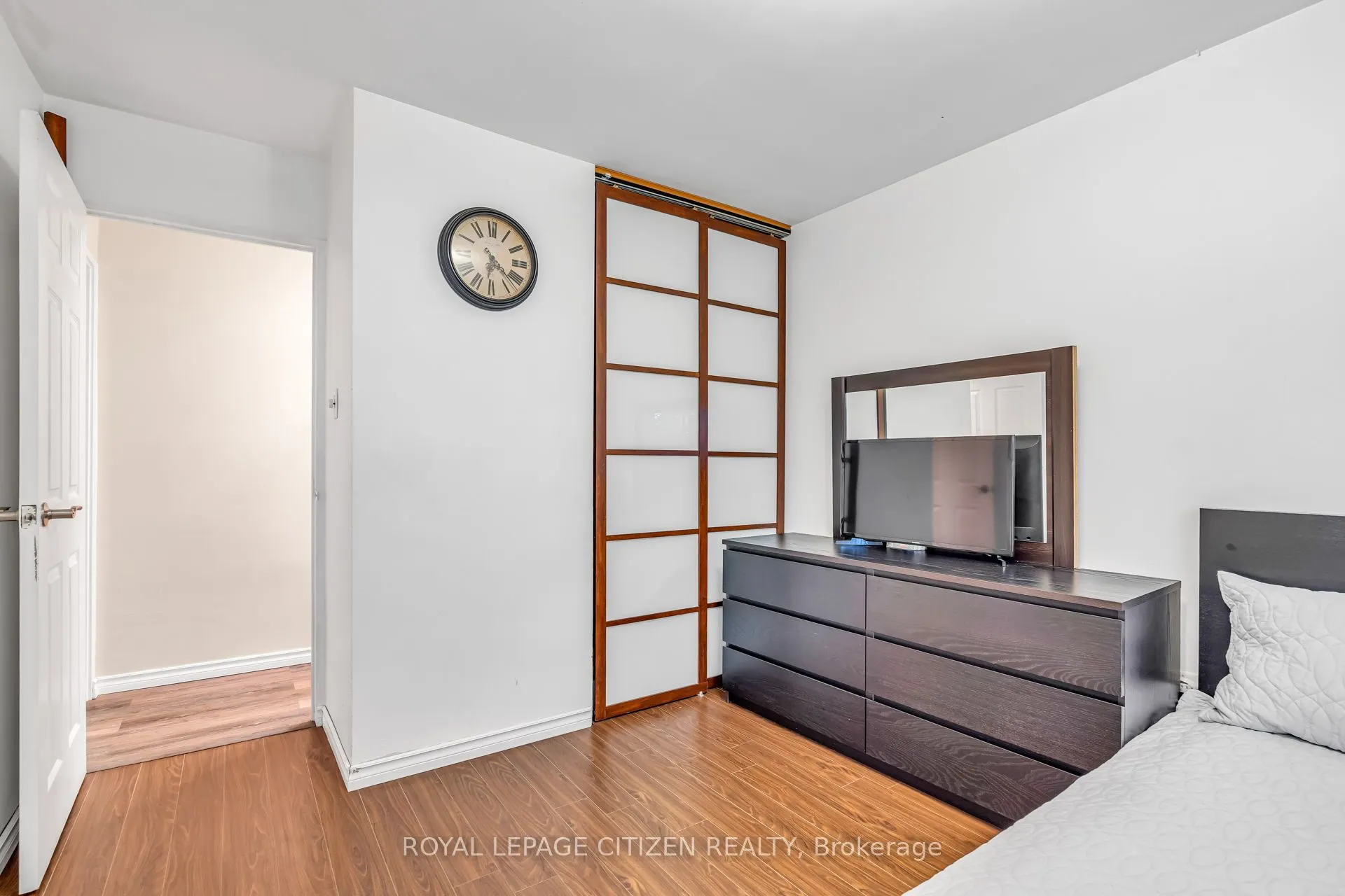 61 Richview Road, #410