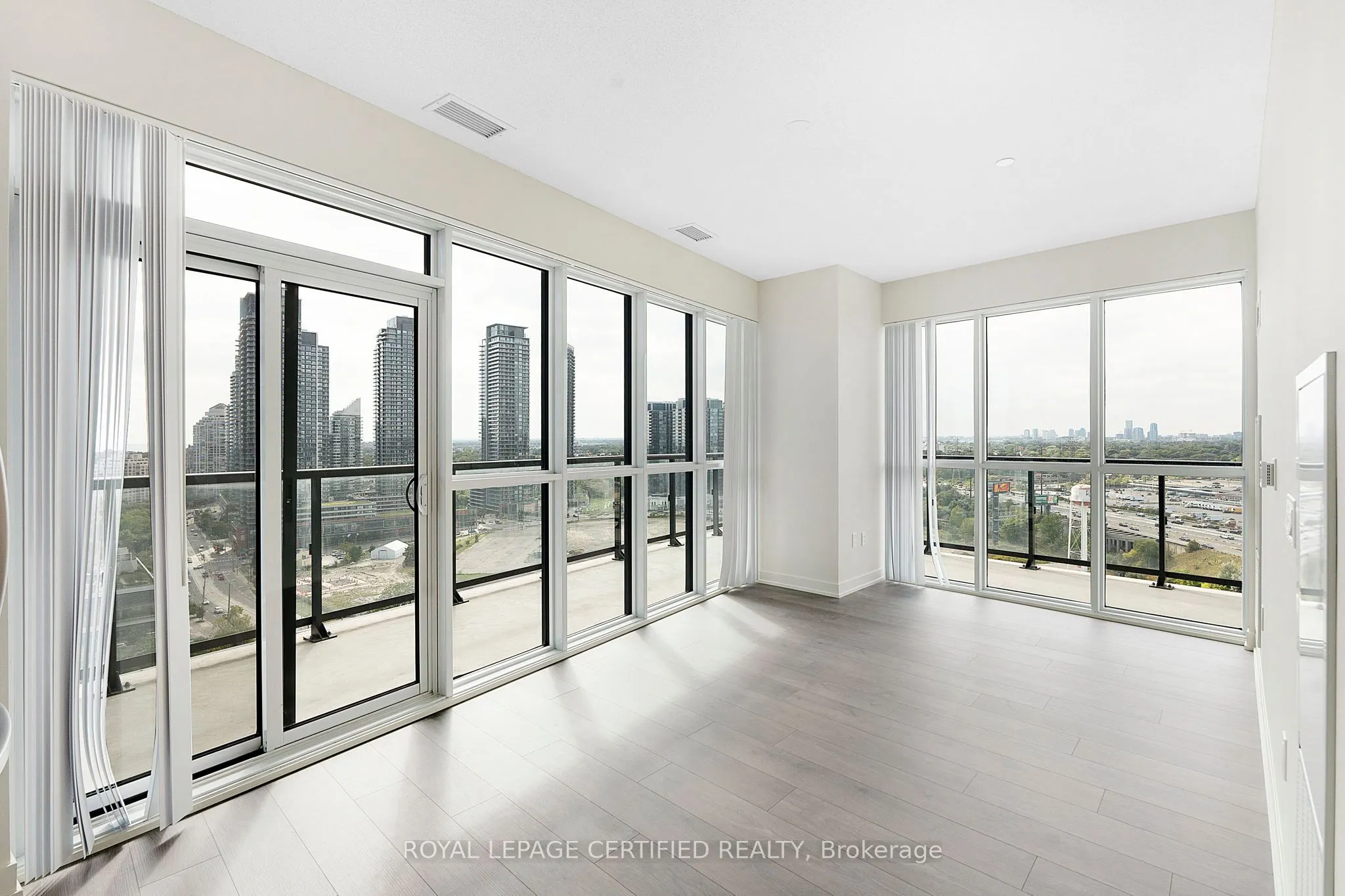 38 Annie Craig Drive S, #2108