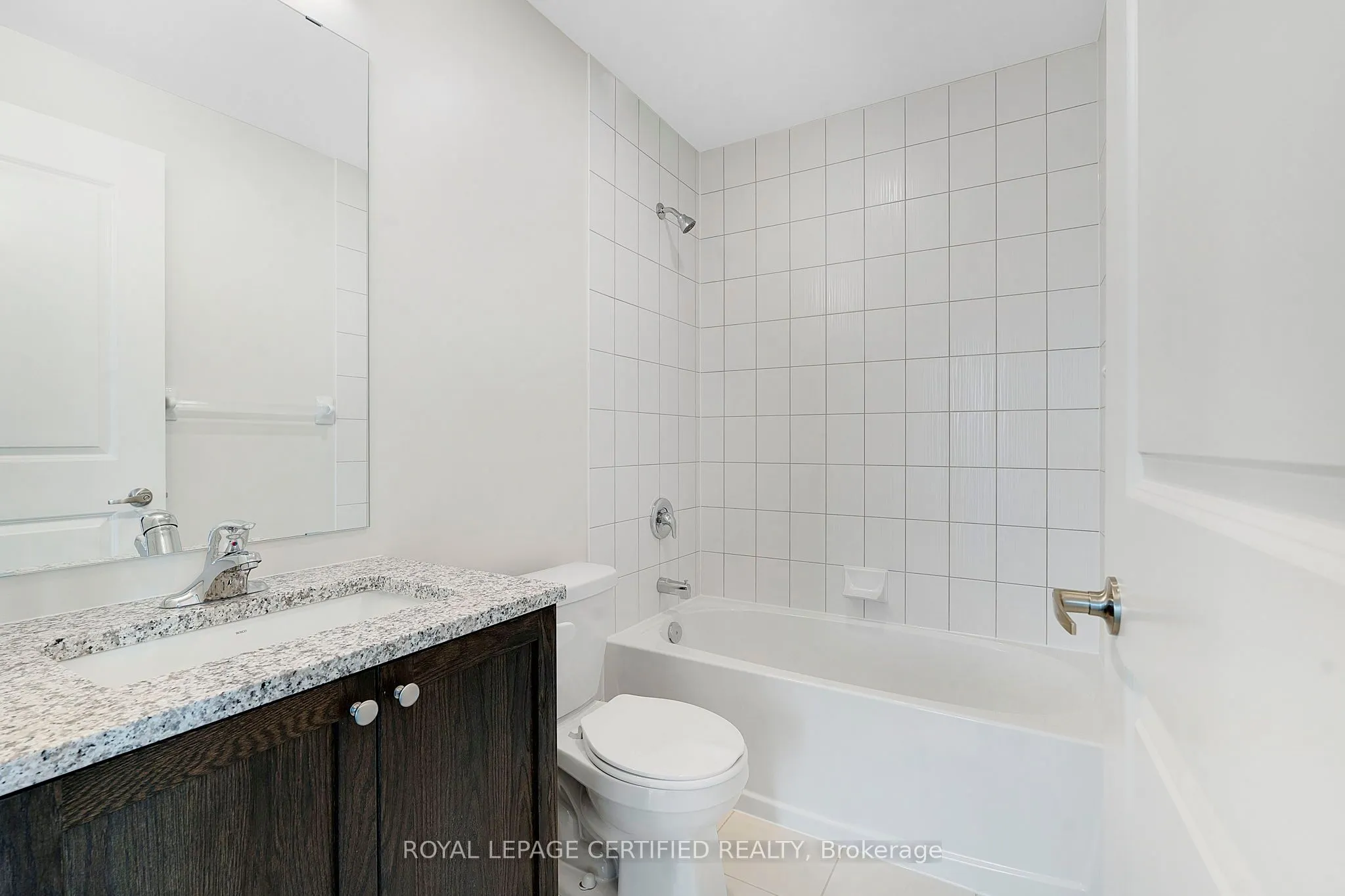 38 Annie Craig Drive S, #2108