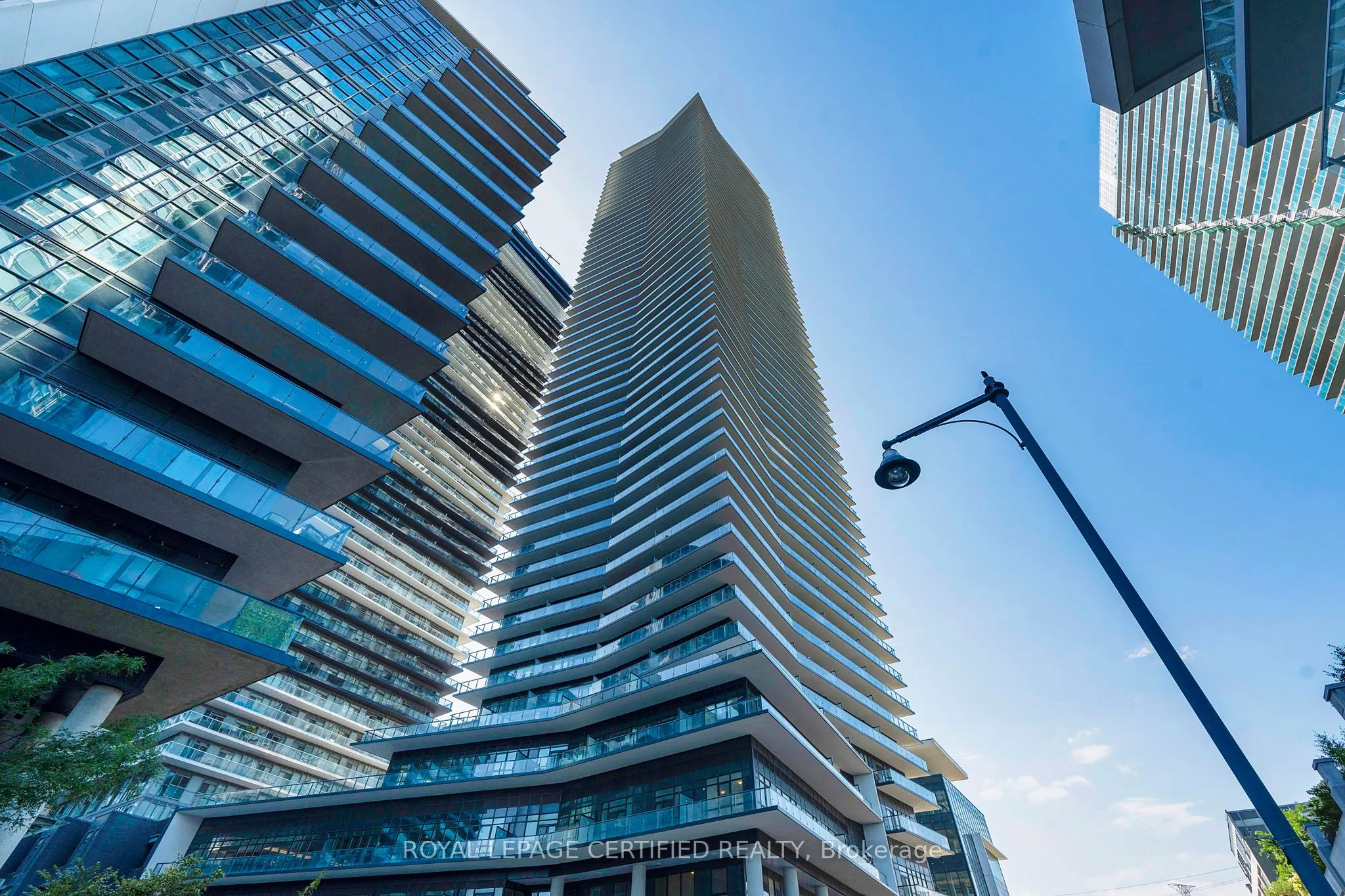 38 Annie Craig Drive S, #2108