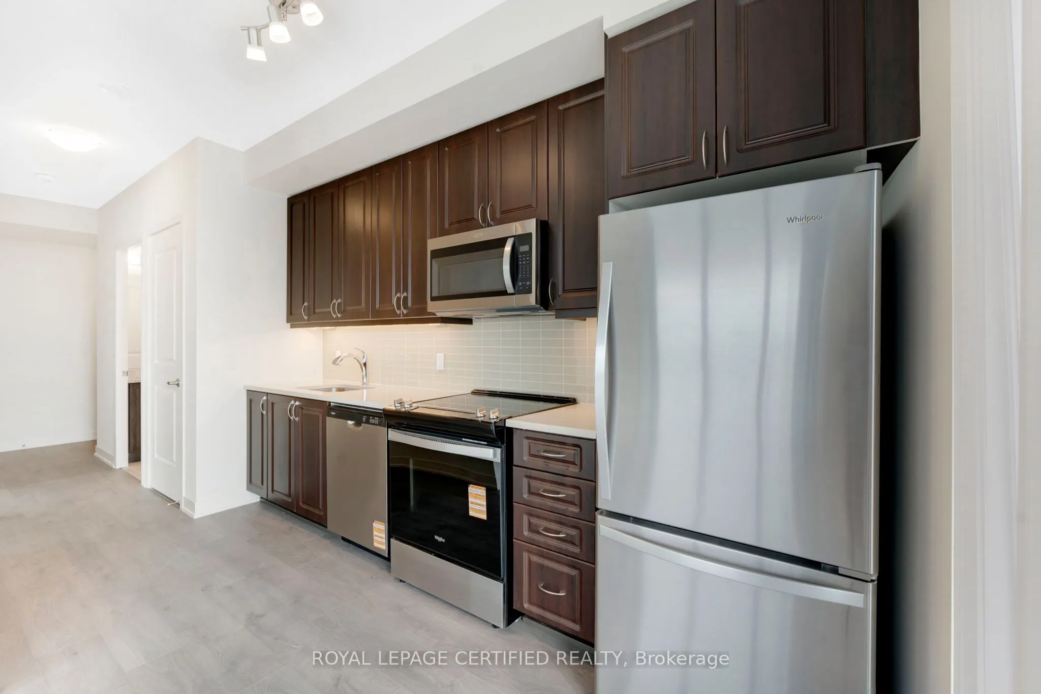 38 Annie Craig Drive S, #2108