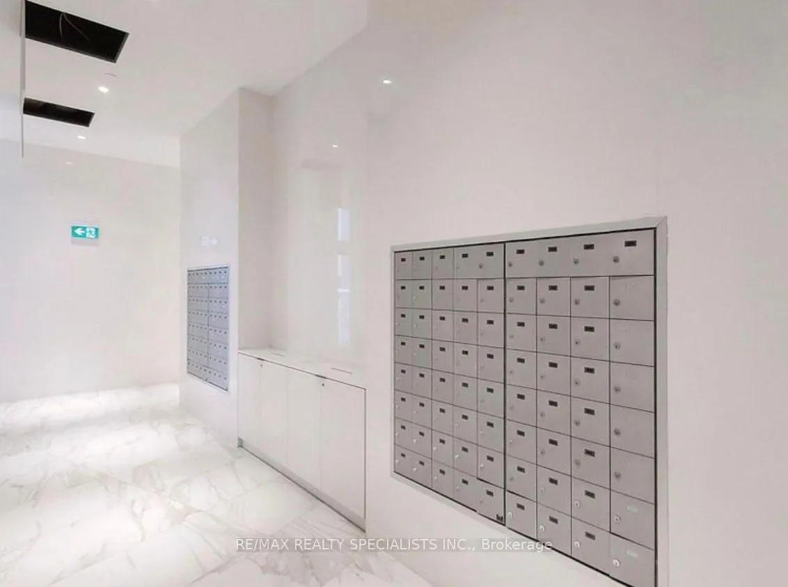 3883 QUARTZ Road, #108
