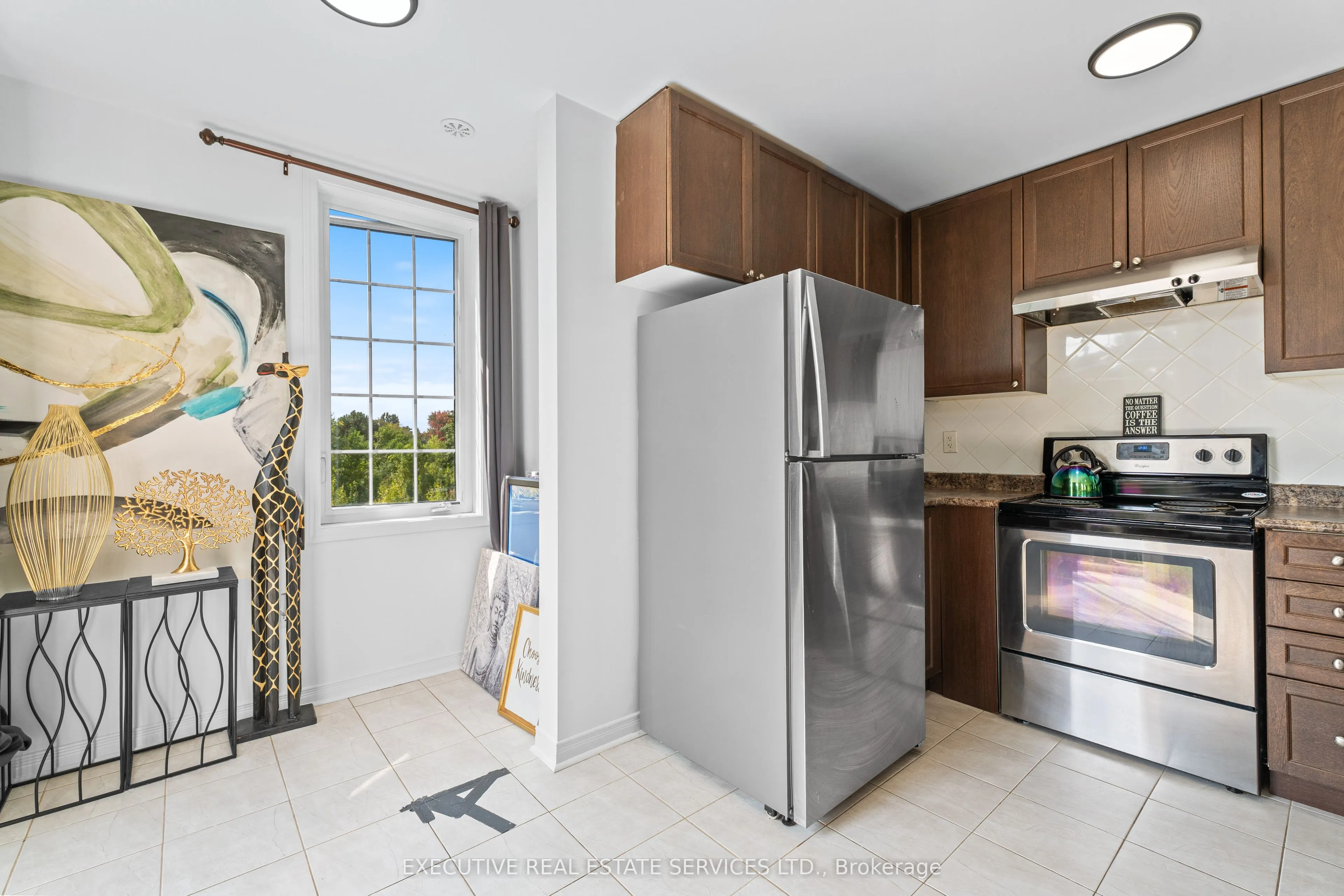 180 Howden Boulevard, #1