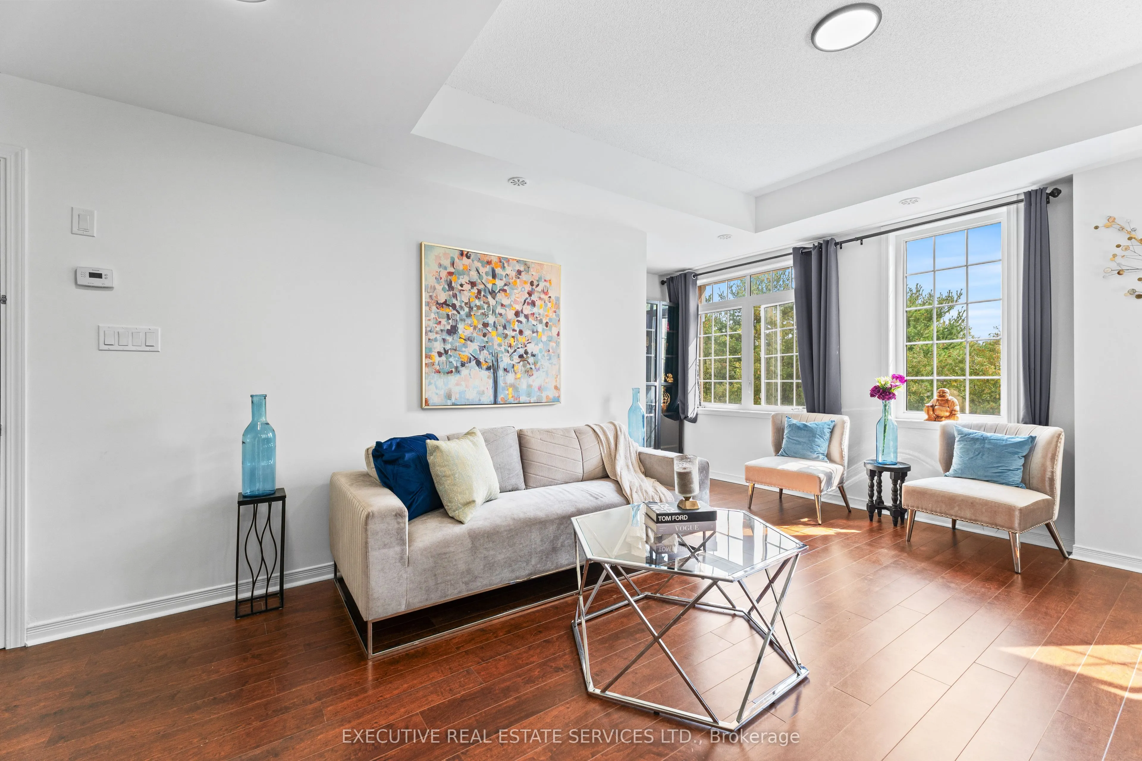 180 Howden Boulevard, #1
