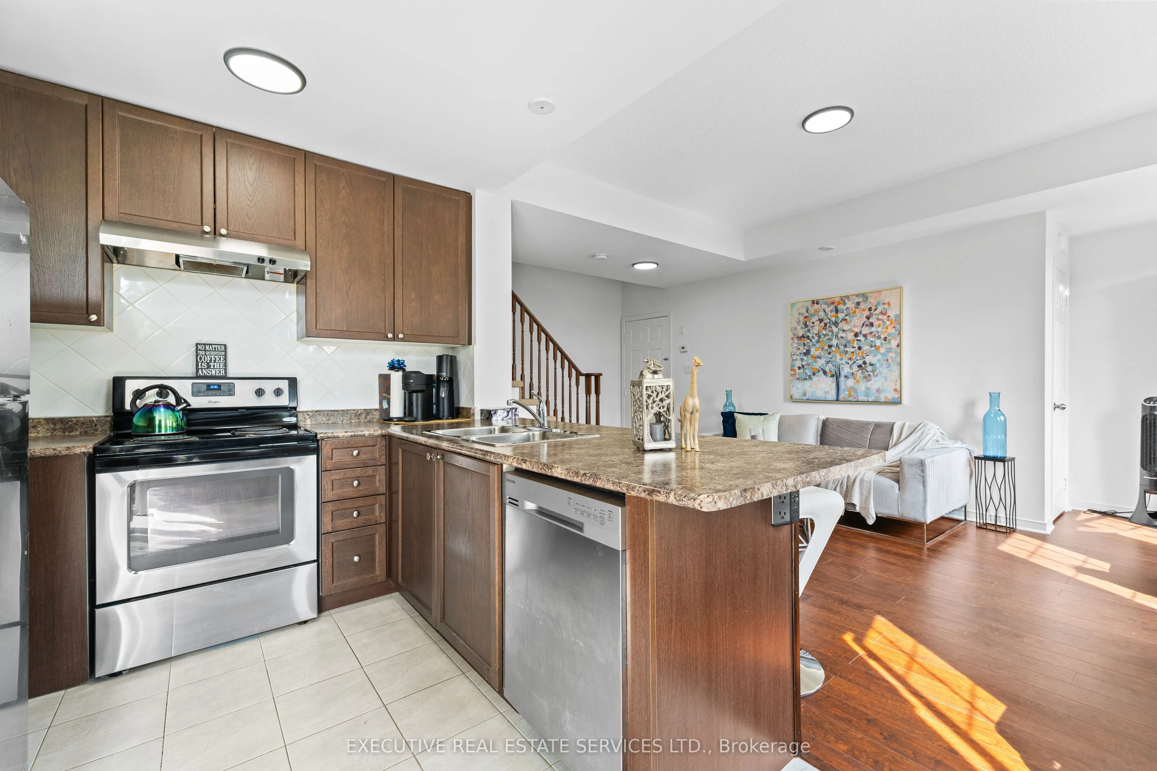180 Howden Boulevard, #1