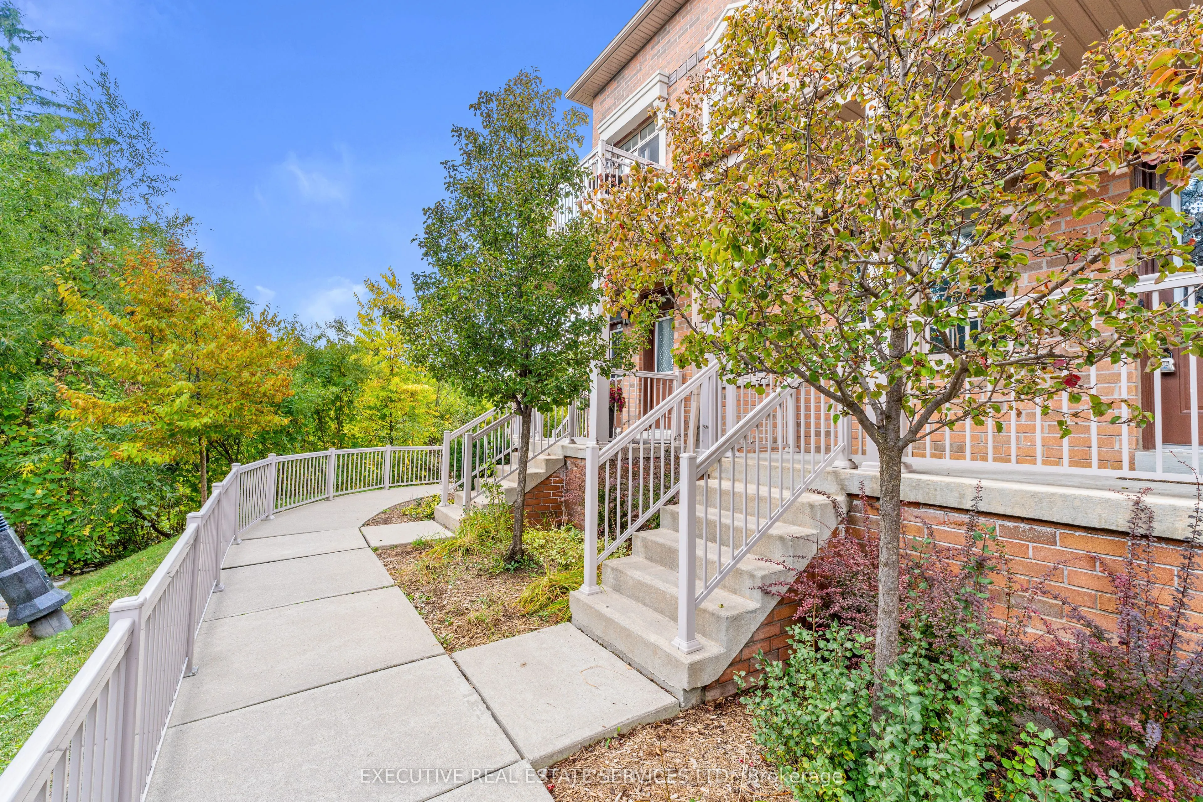 180 Howden Boulevard, #1