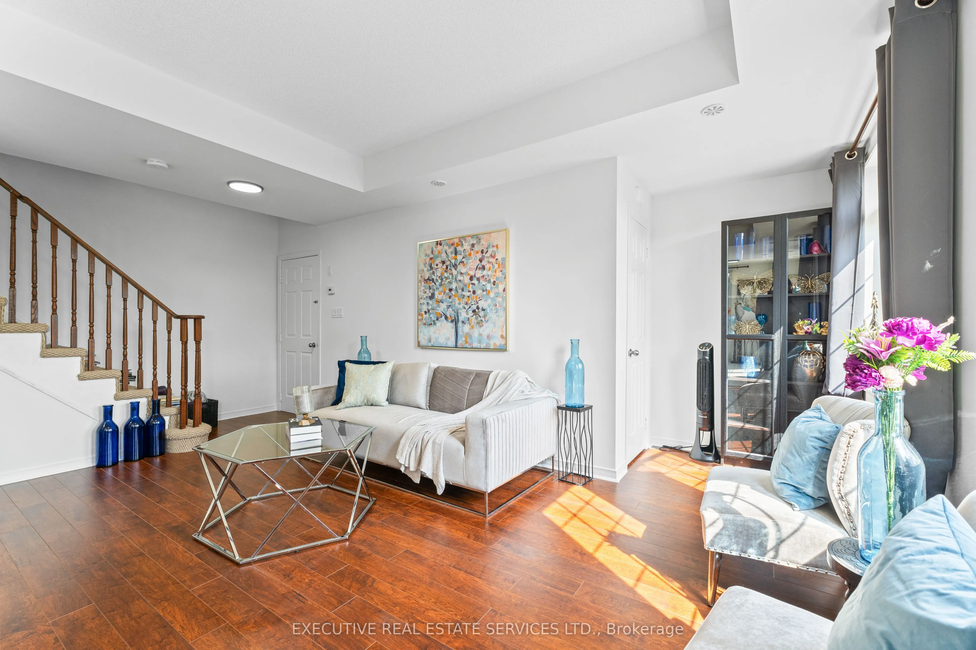 180 Howden Boulevard, #1
