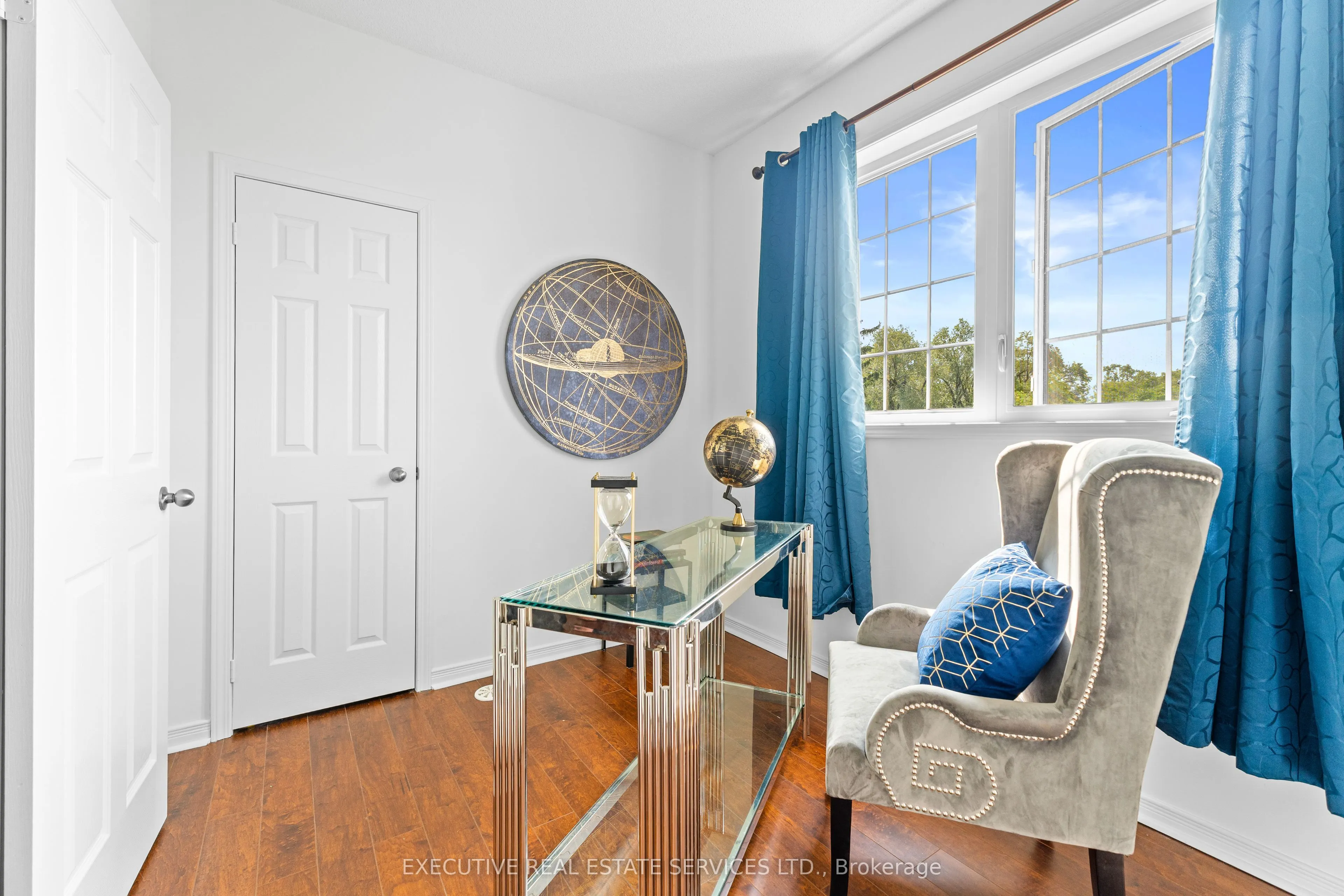 180 Howden Boulevard, #1