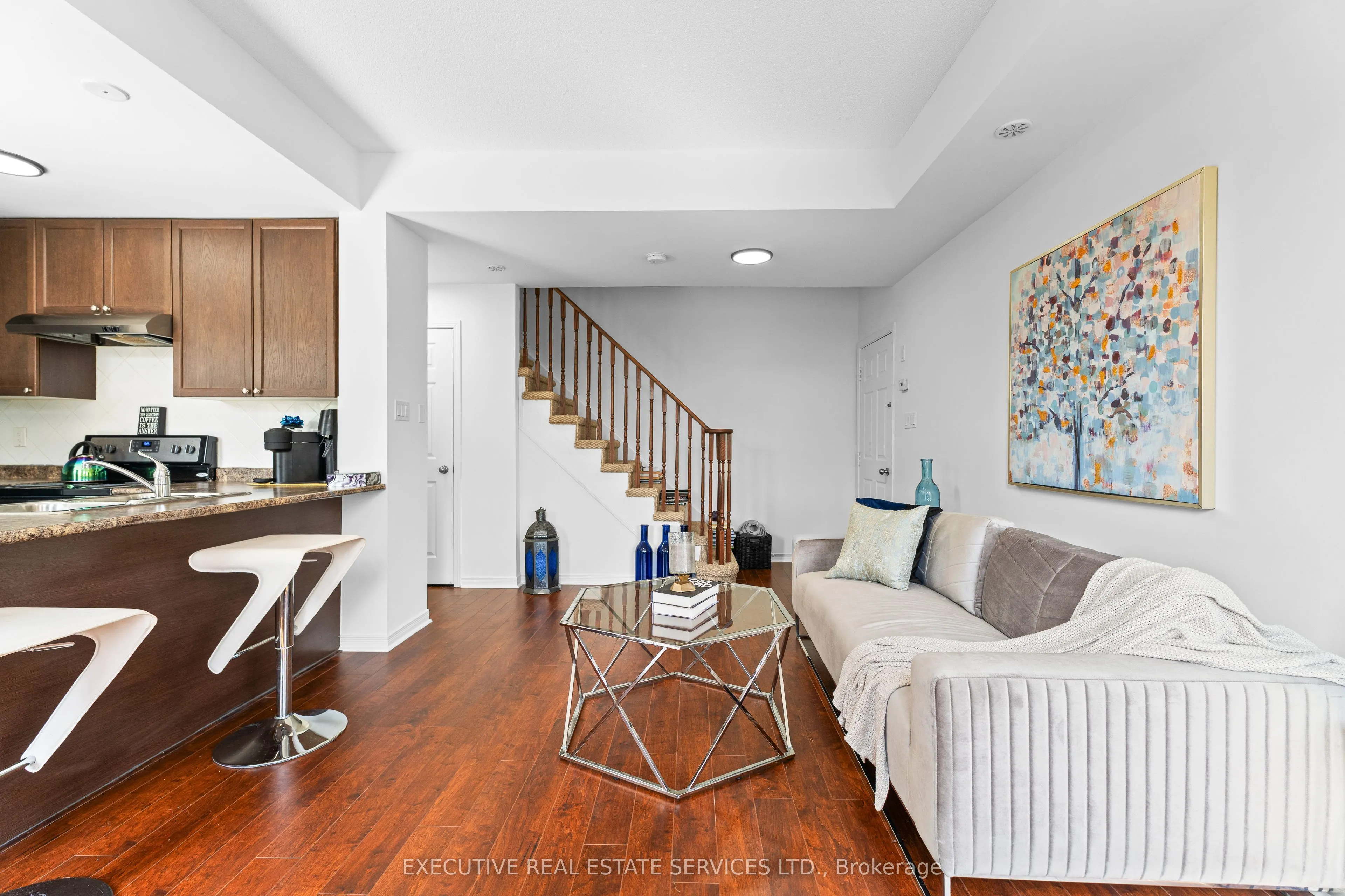 180 Howden Boulevard, #1
