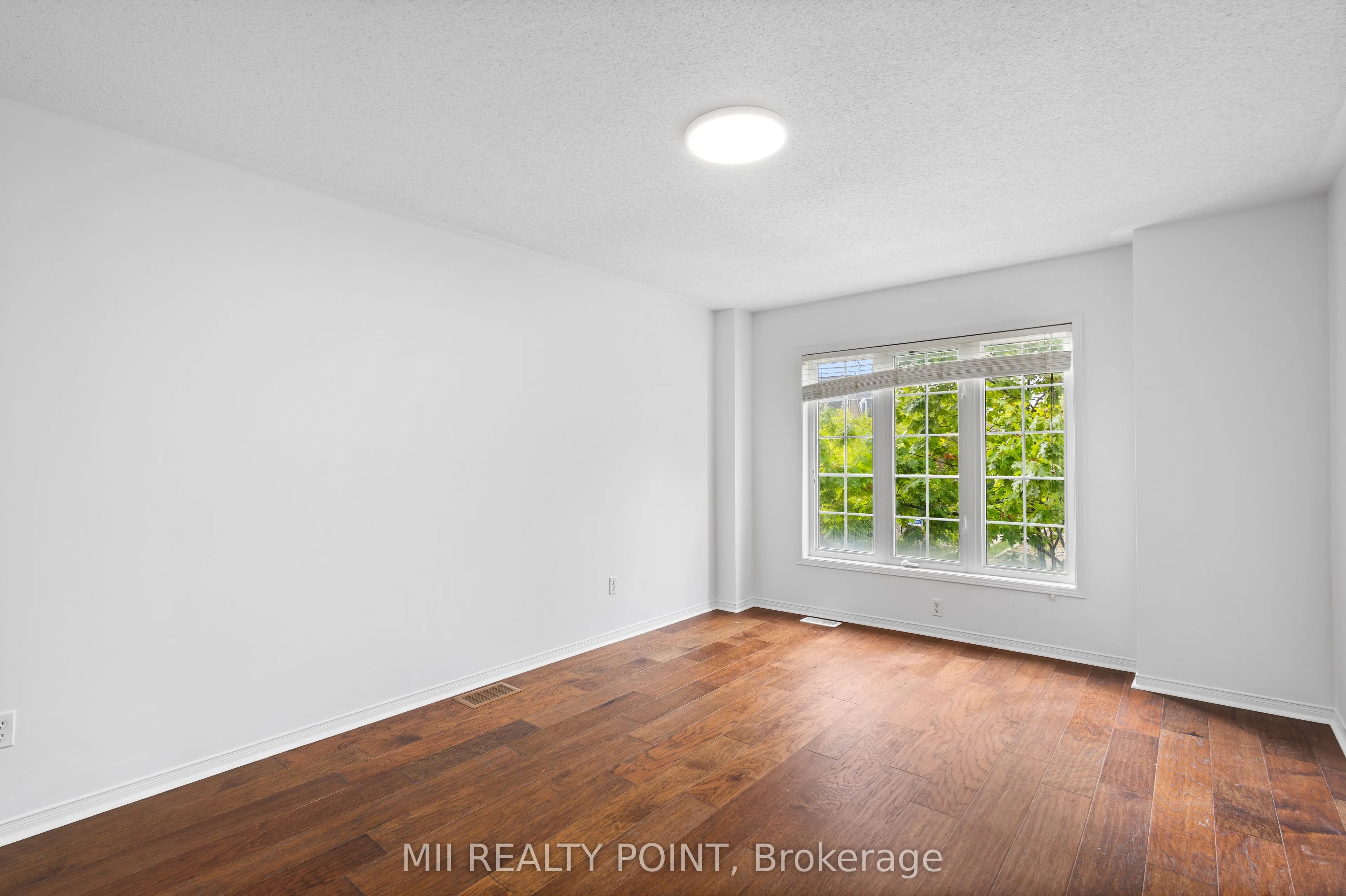 24 Bowsfield Road