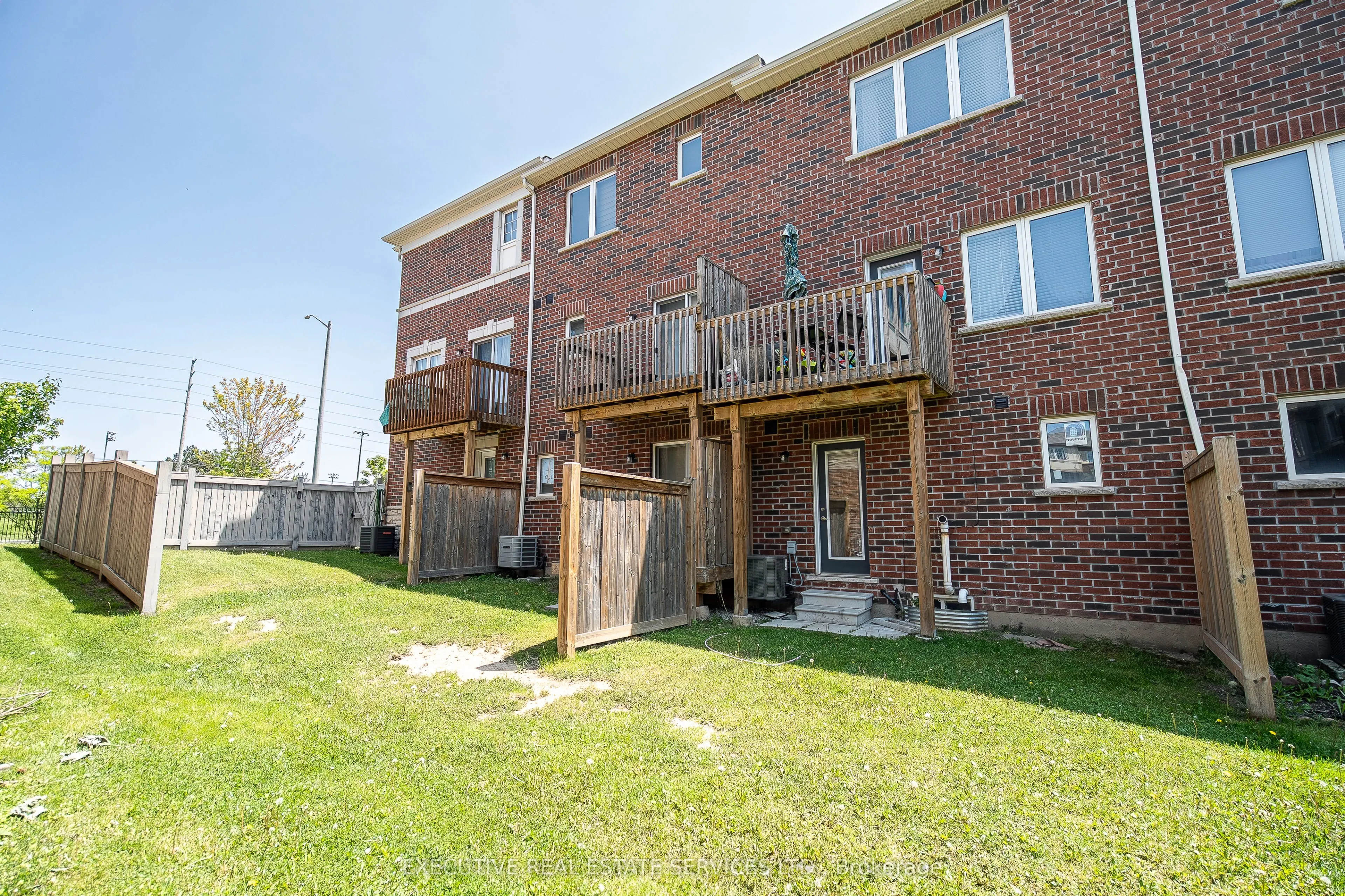 6 Abercove Close