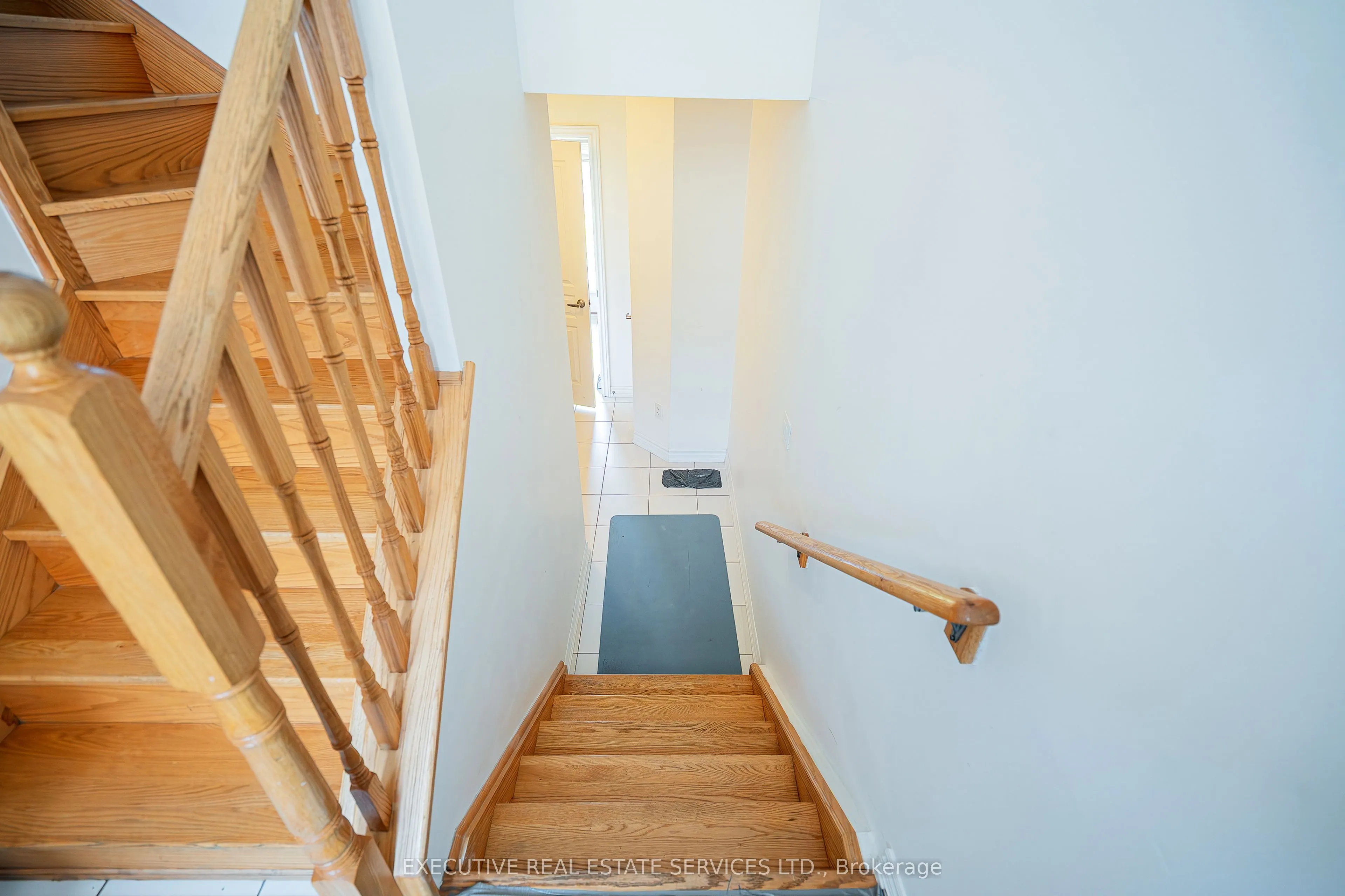 6 Abercove Close