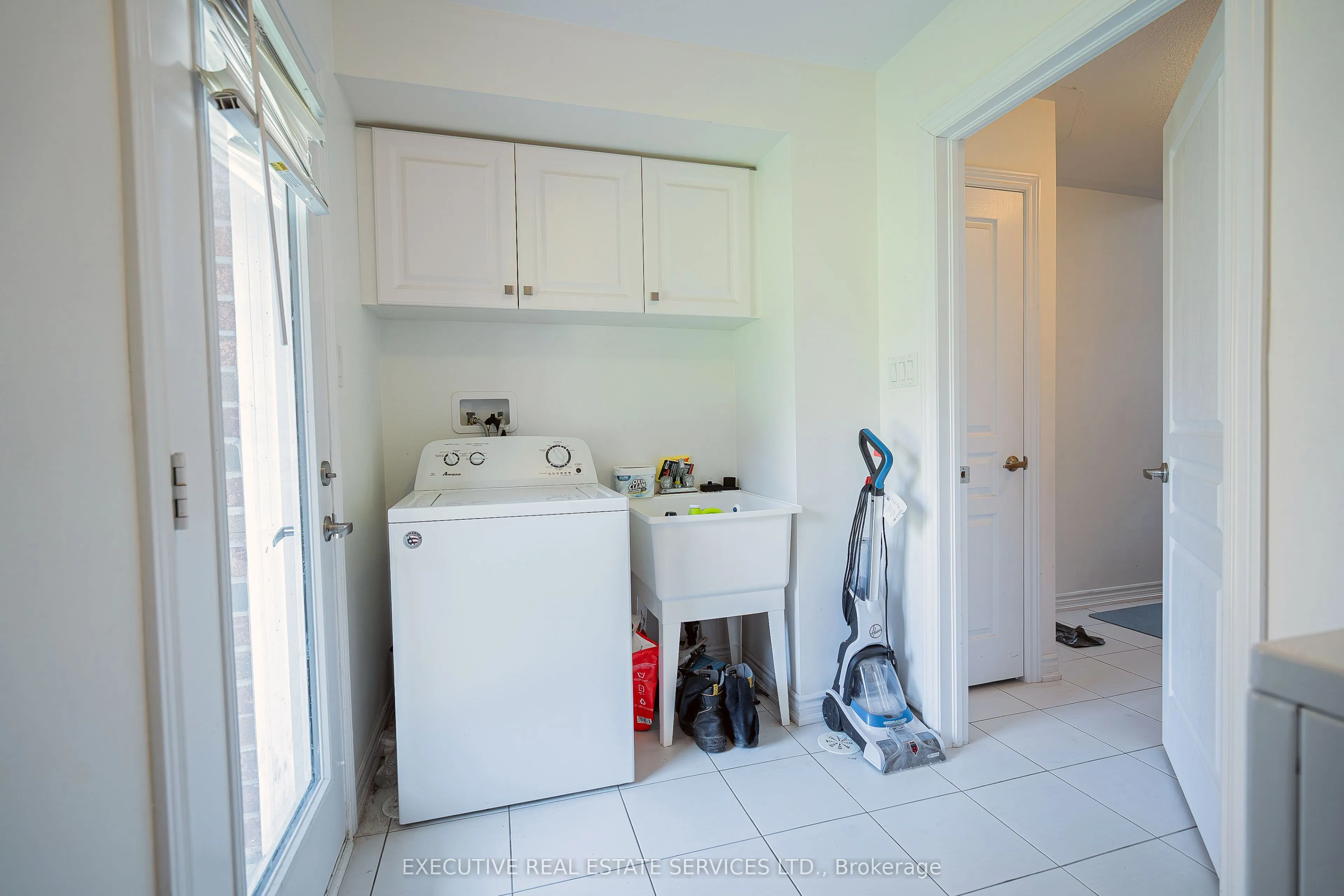 6 Abercove Close