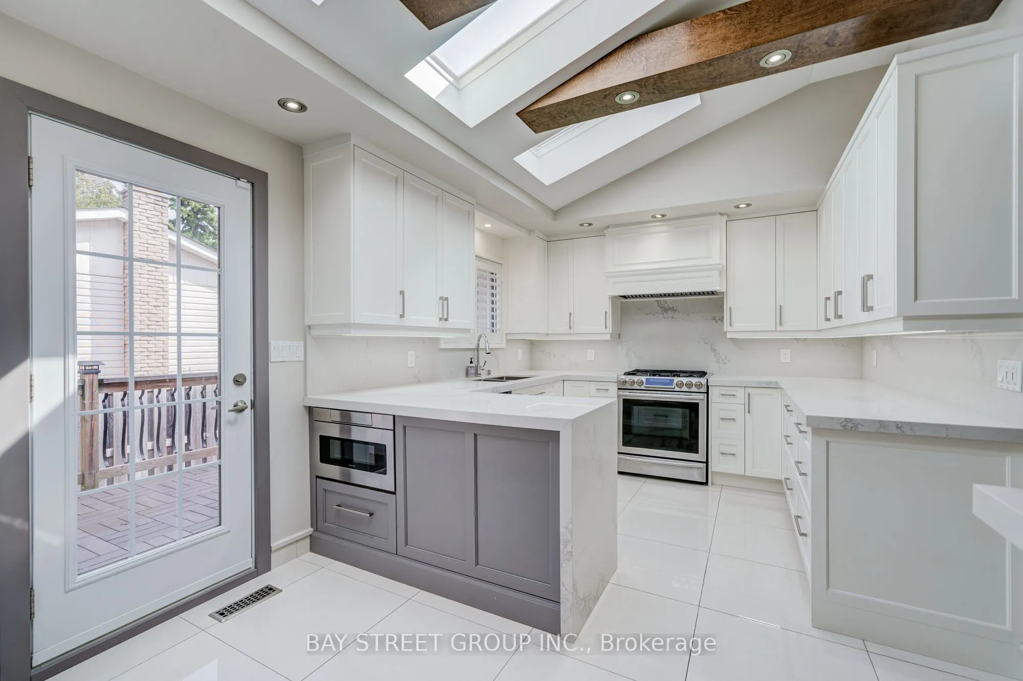 500 Tipperton Crescent