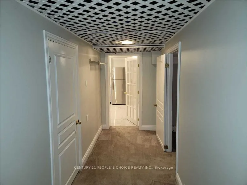 1482 Fisher Avenue, #Lwr Lvl