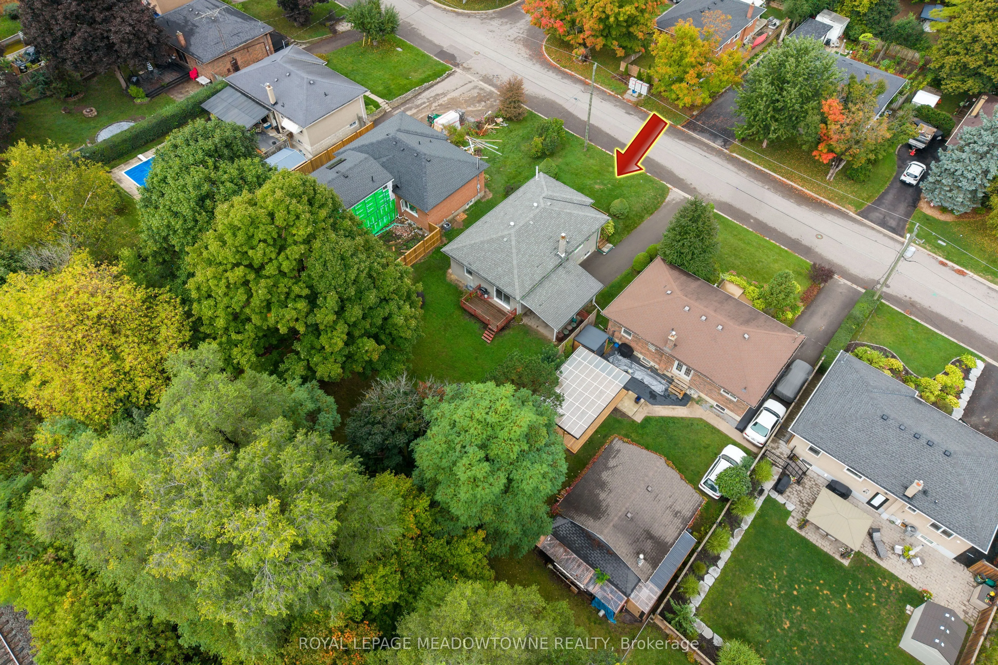 36 Hewson Crescent