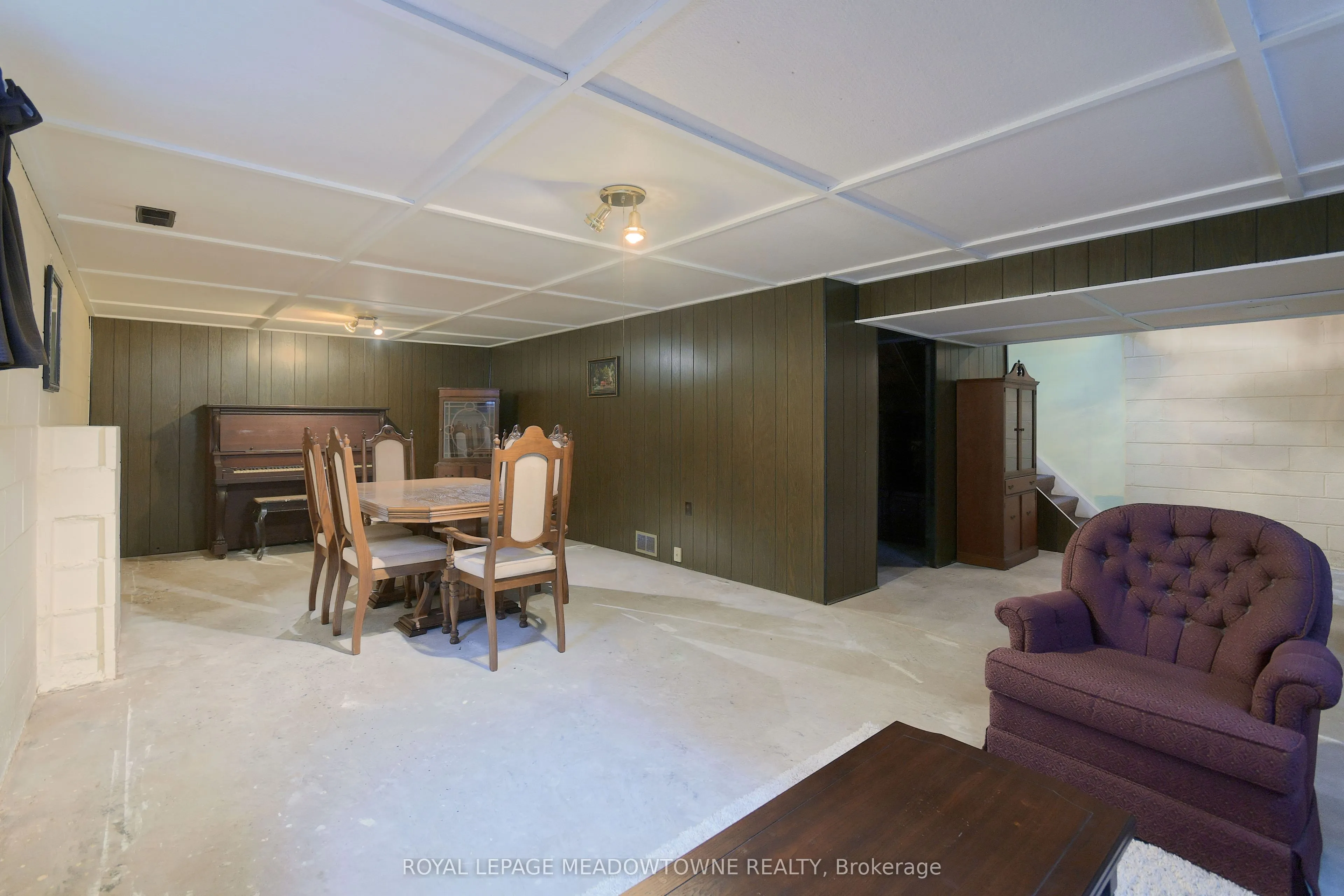 36 Hewson Crescent