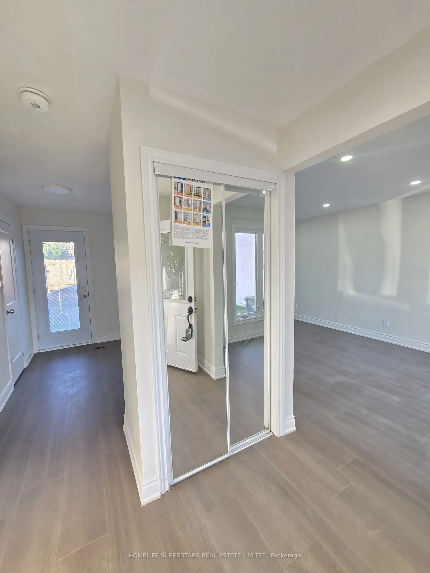 17 Heatherside Court