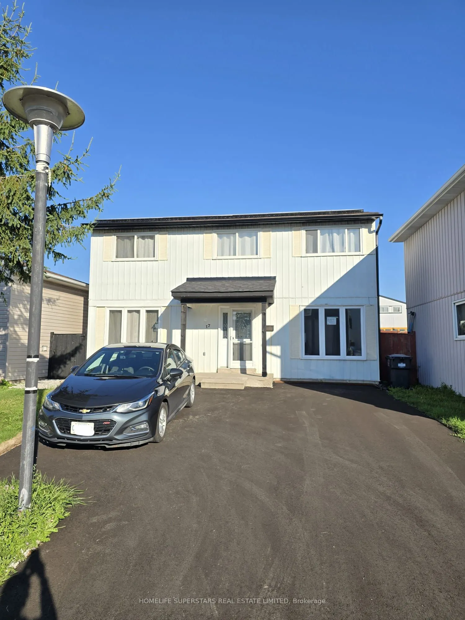 17 Heatherside Court