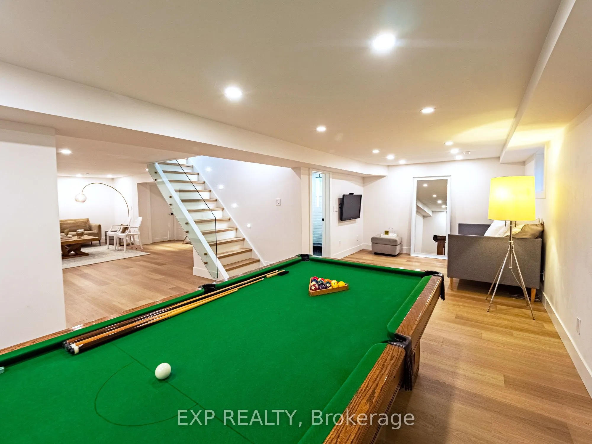 2433 Trevor Drive