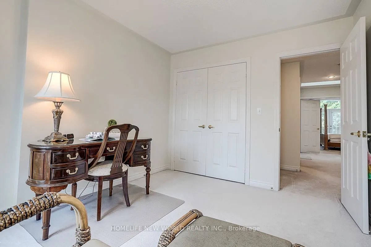 2305 WOODFIELD Road