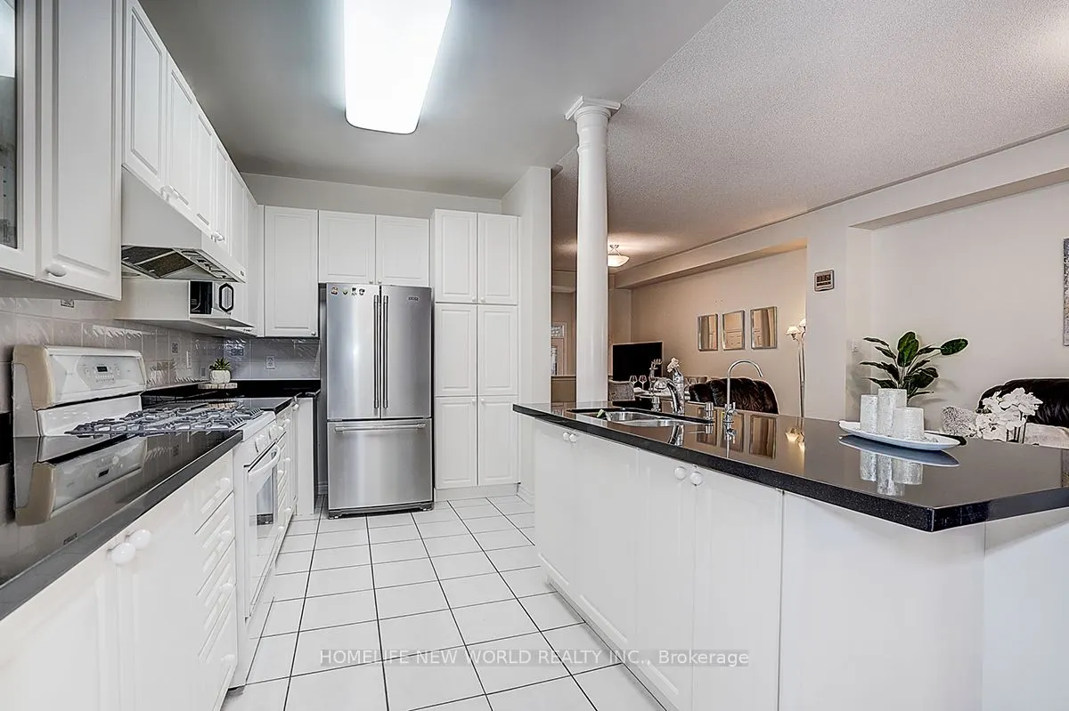 2305 WOODFIELD Road