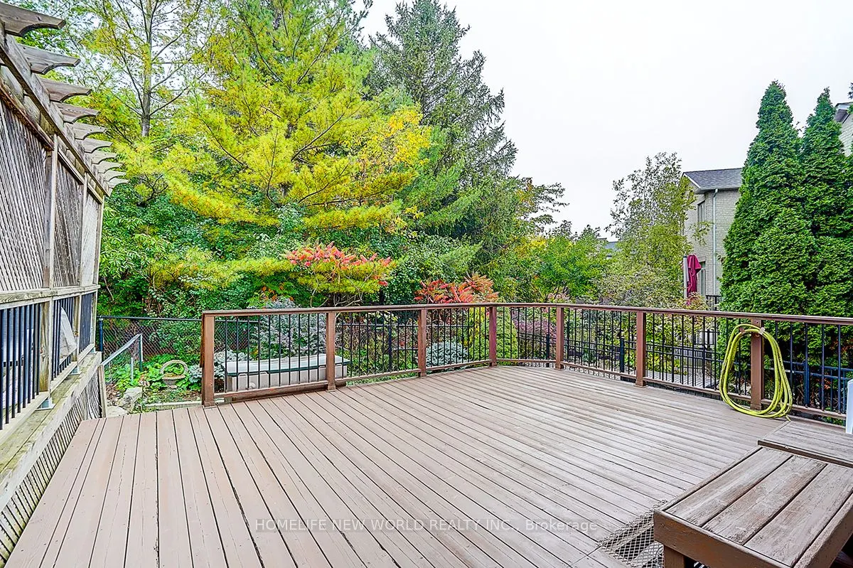 2305 WOODFIELD Road