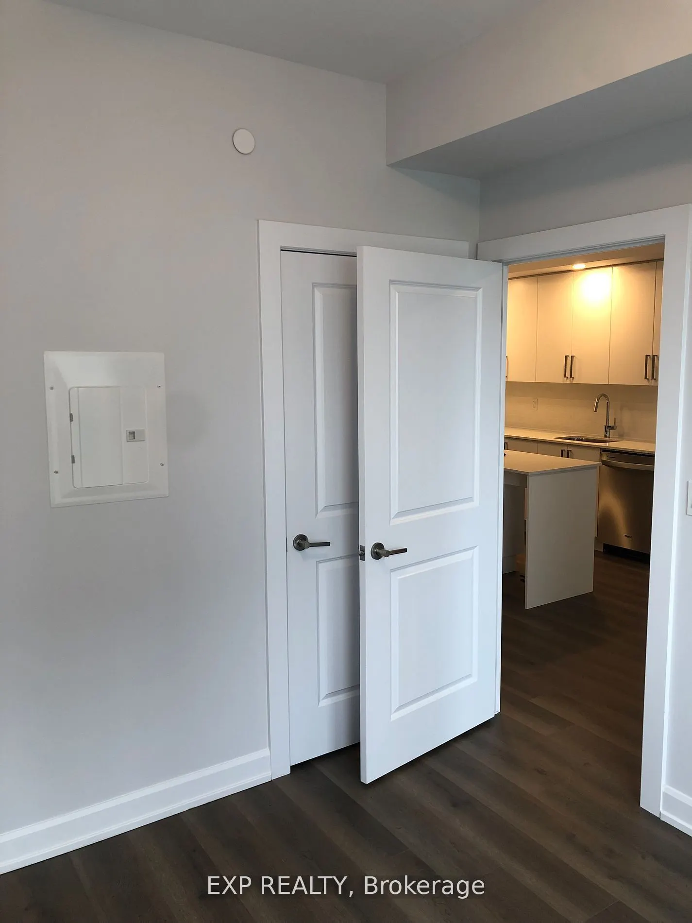 3220 William Coltson Avenue, #1305