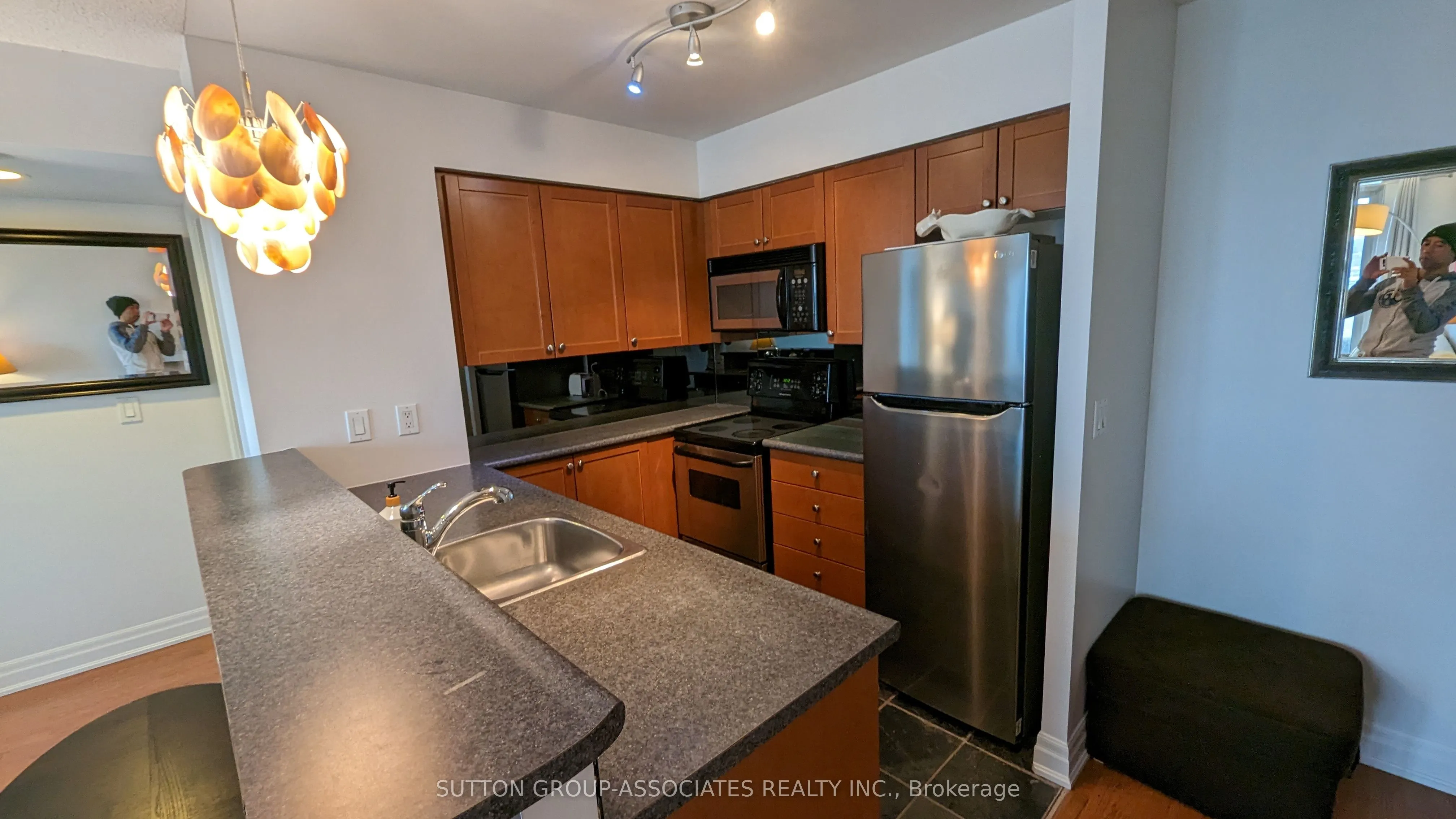 2121 Lake Shore Boulevard W, #1204