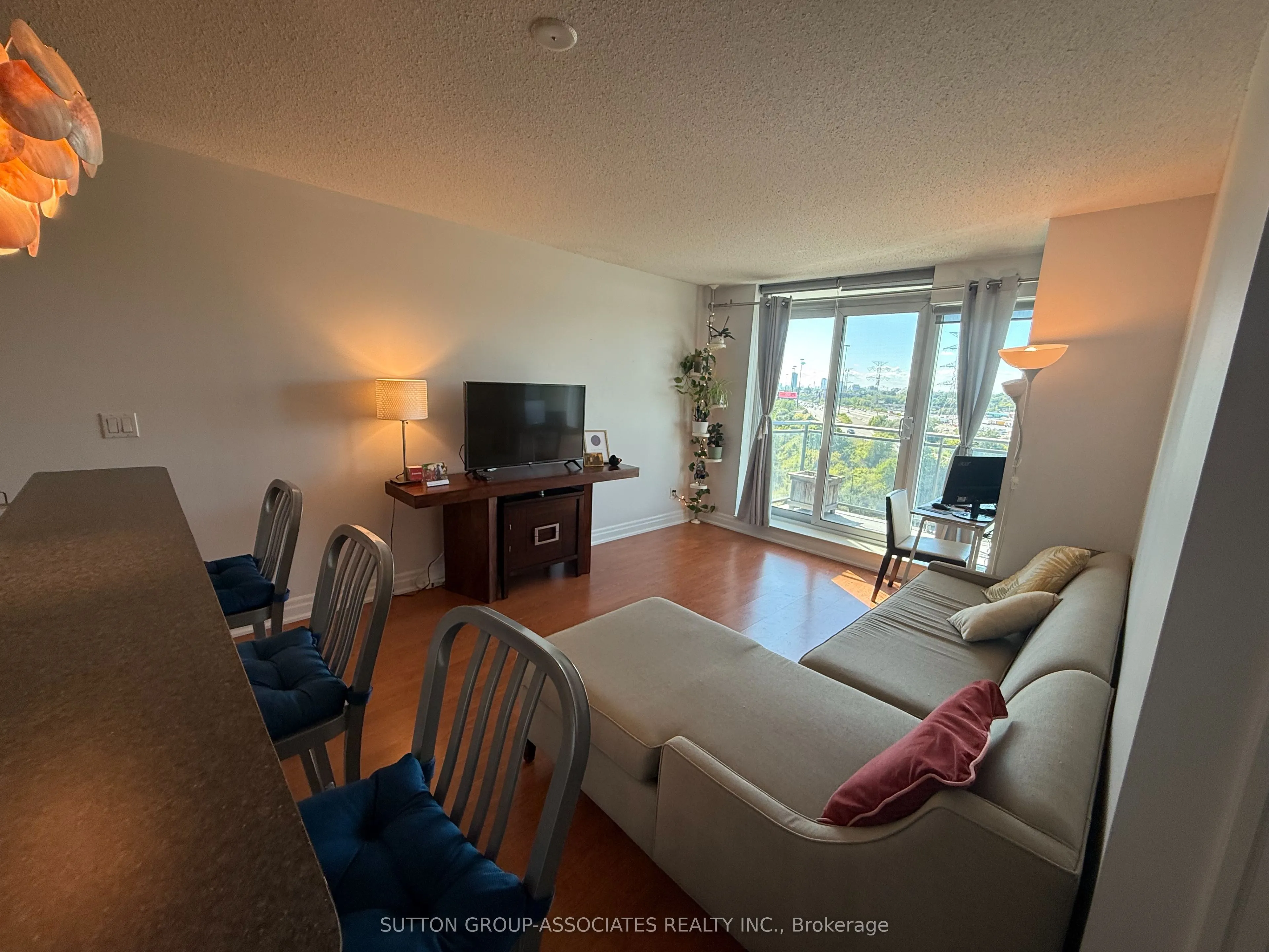 2121 Lake Shore Boulevard W, #1204
