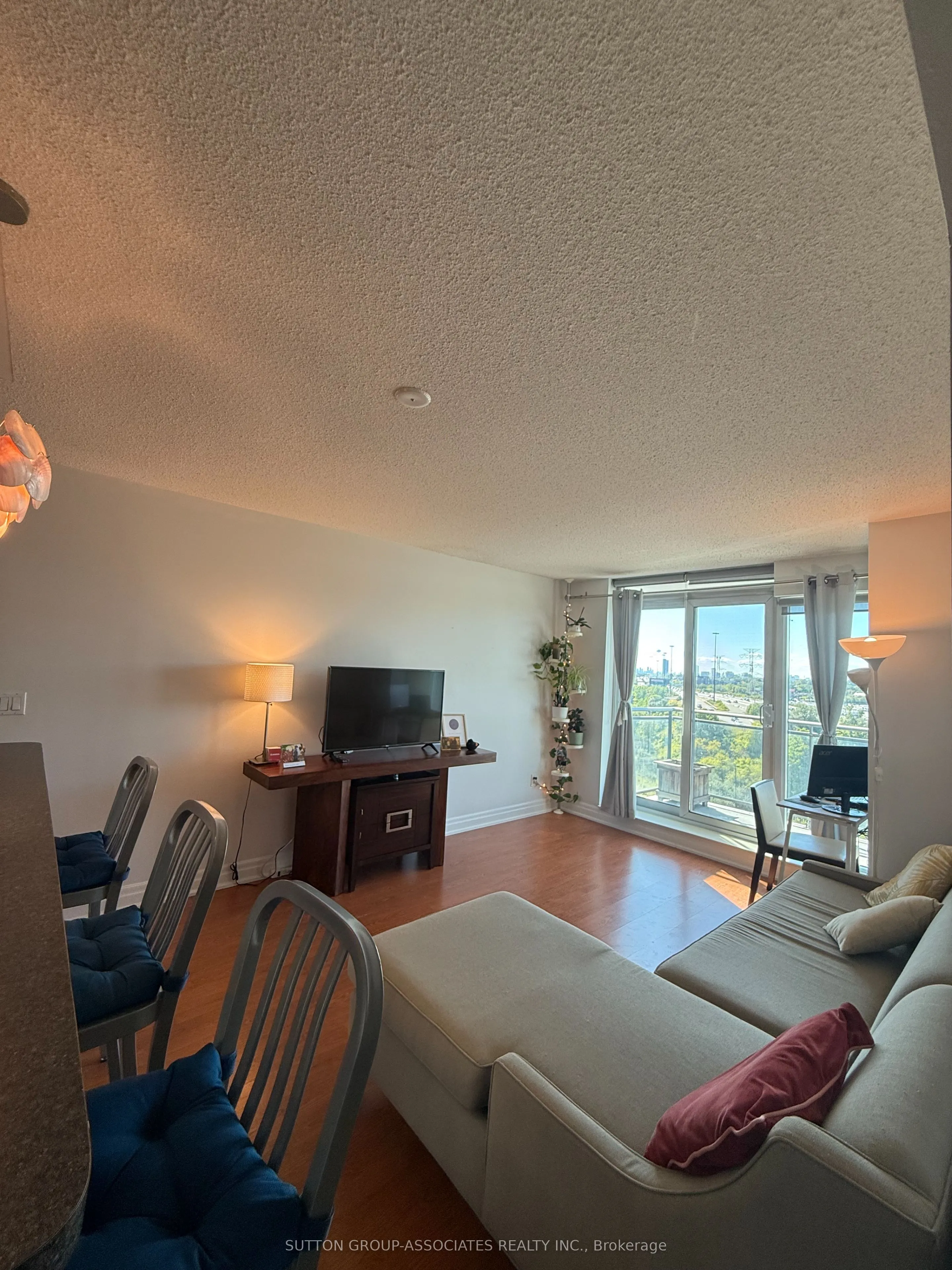 2121 Lake Shore Boulevard W, #1204