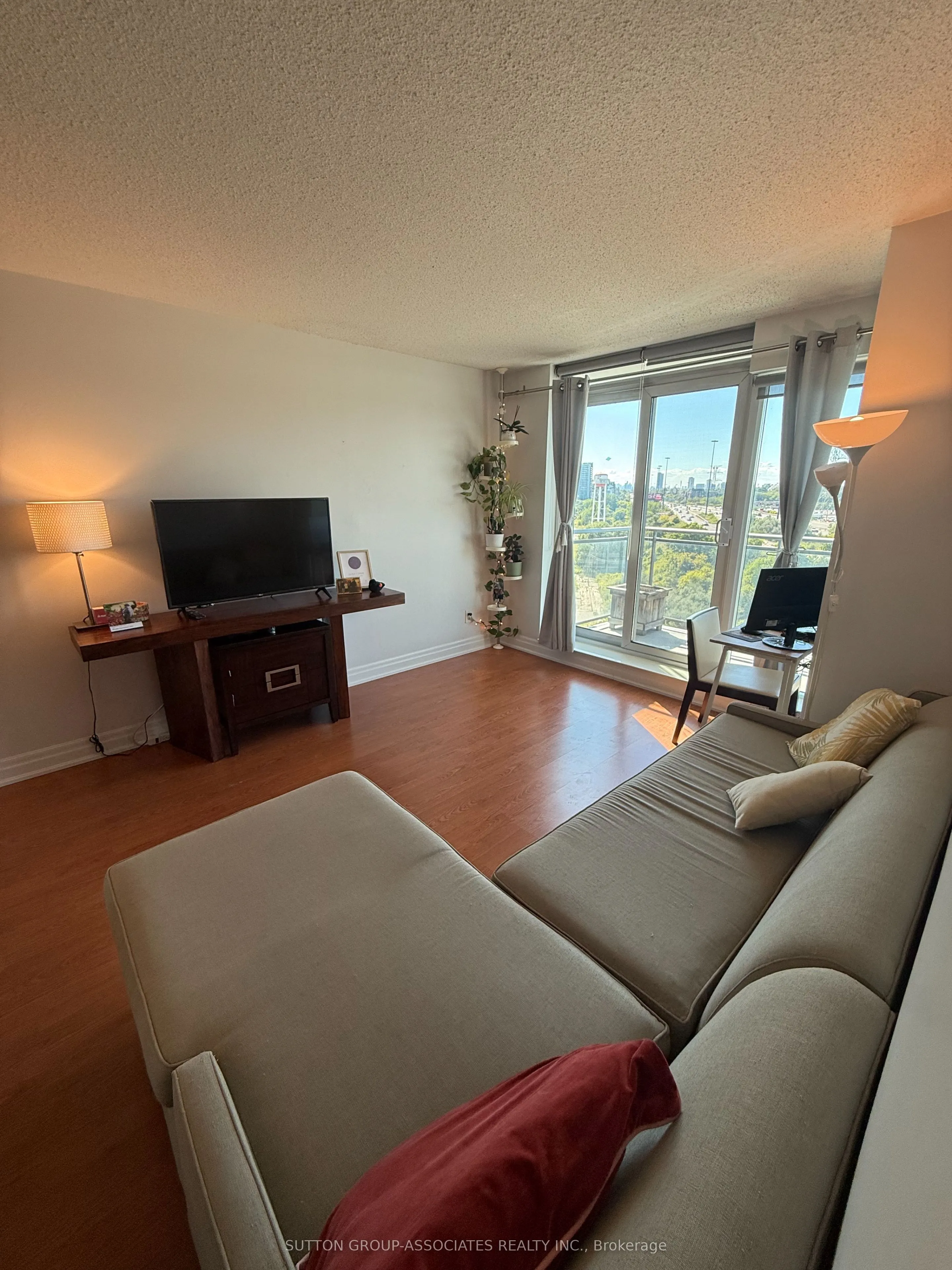 2121 Lake Shore Boulevard W, #1204