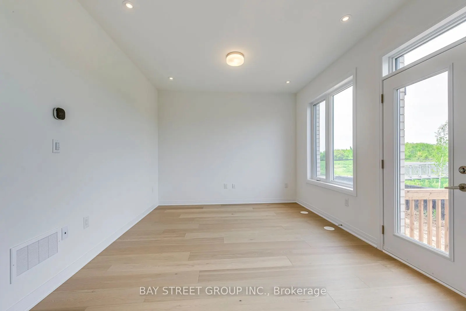 3226 Crystal Drive