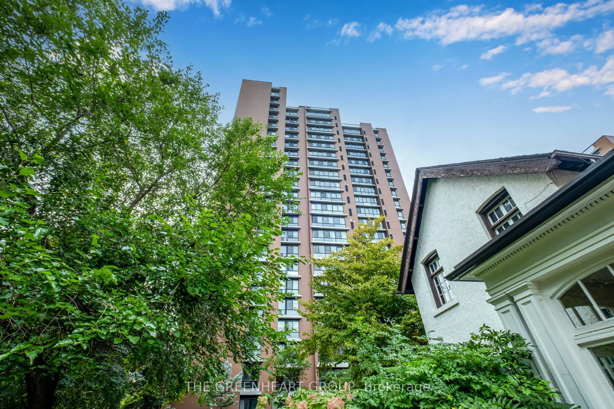 1400 Dixie Road, #401
