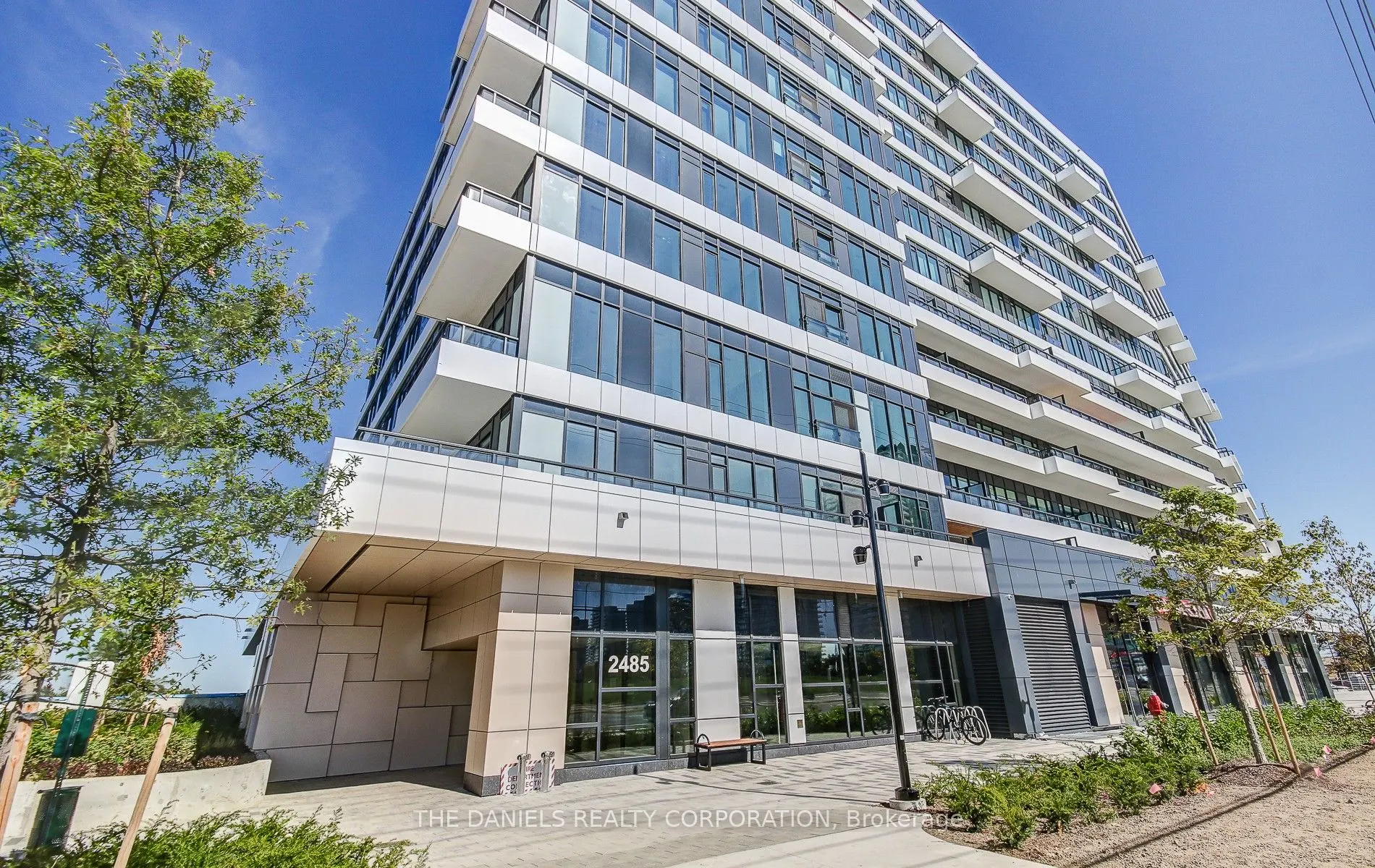 2485 Eglinton Avenue W, #302
