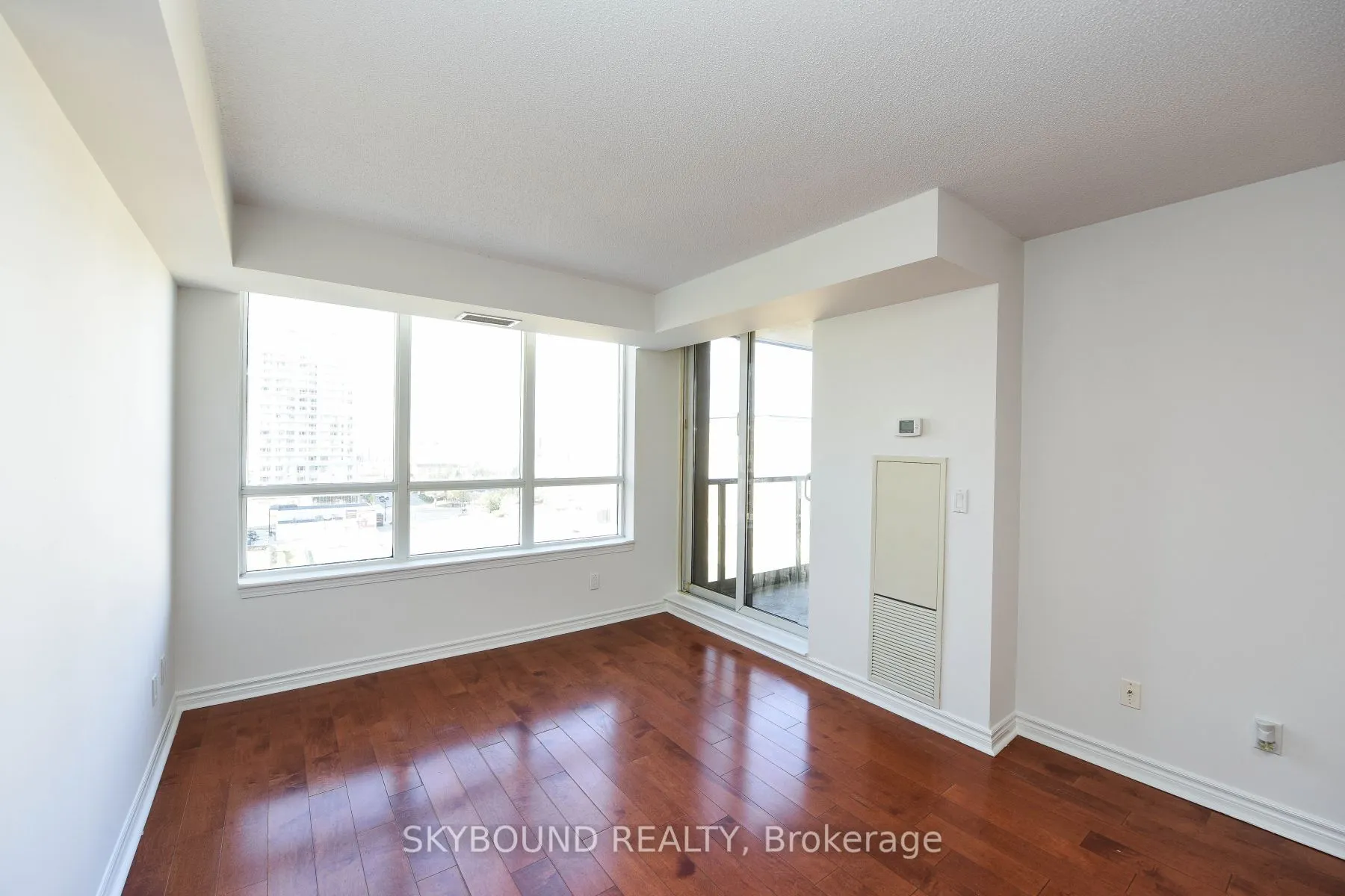 4090 Living Arts Drive, #1006